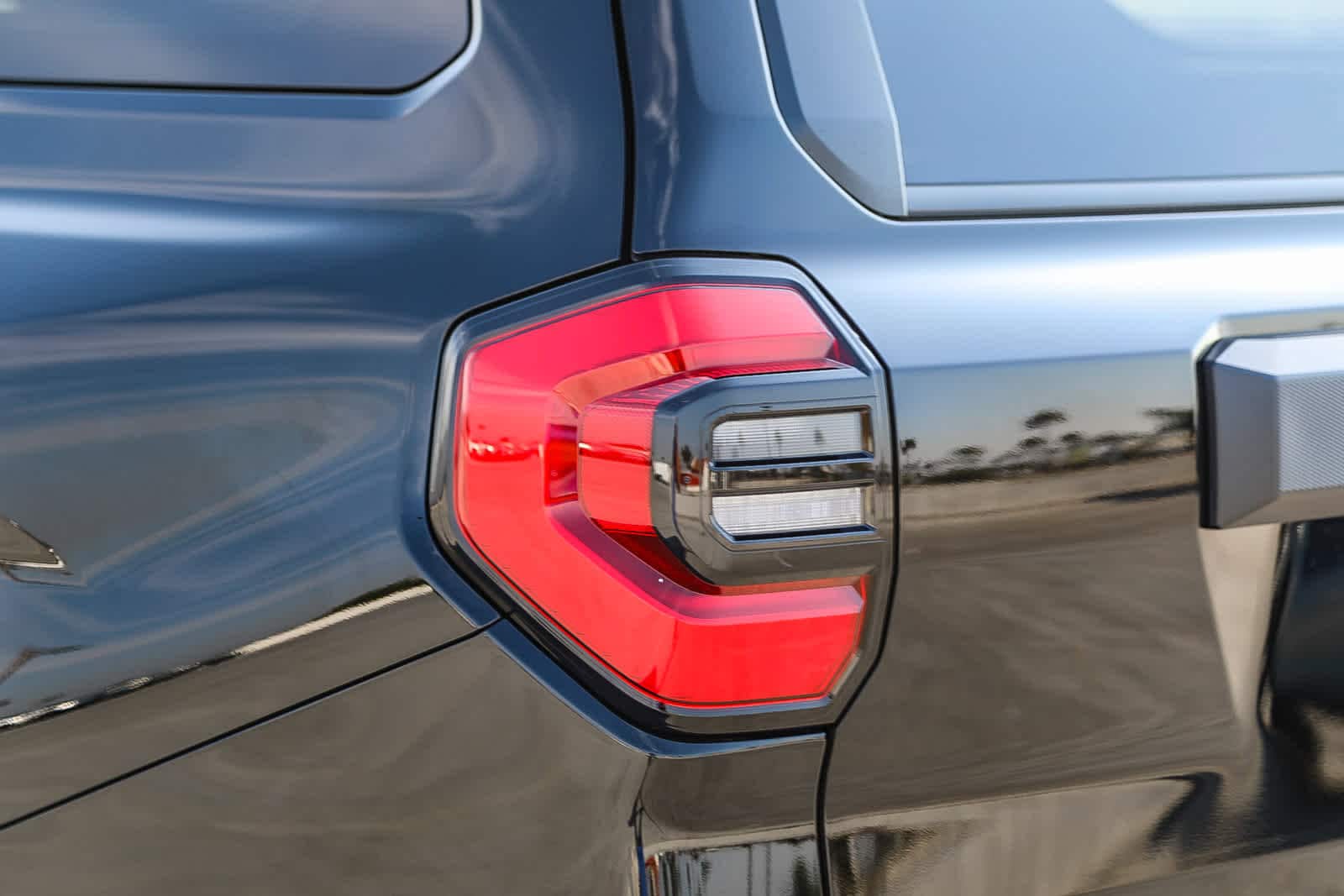 Thumbnail: 2025 Toyota 4Runner - 8