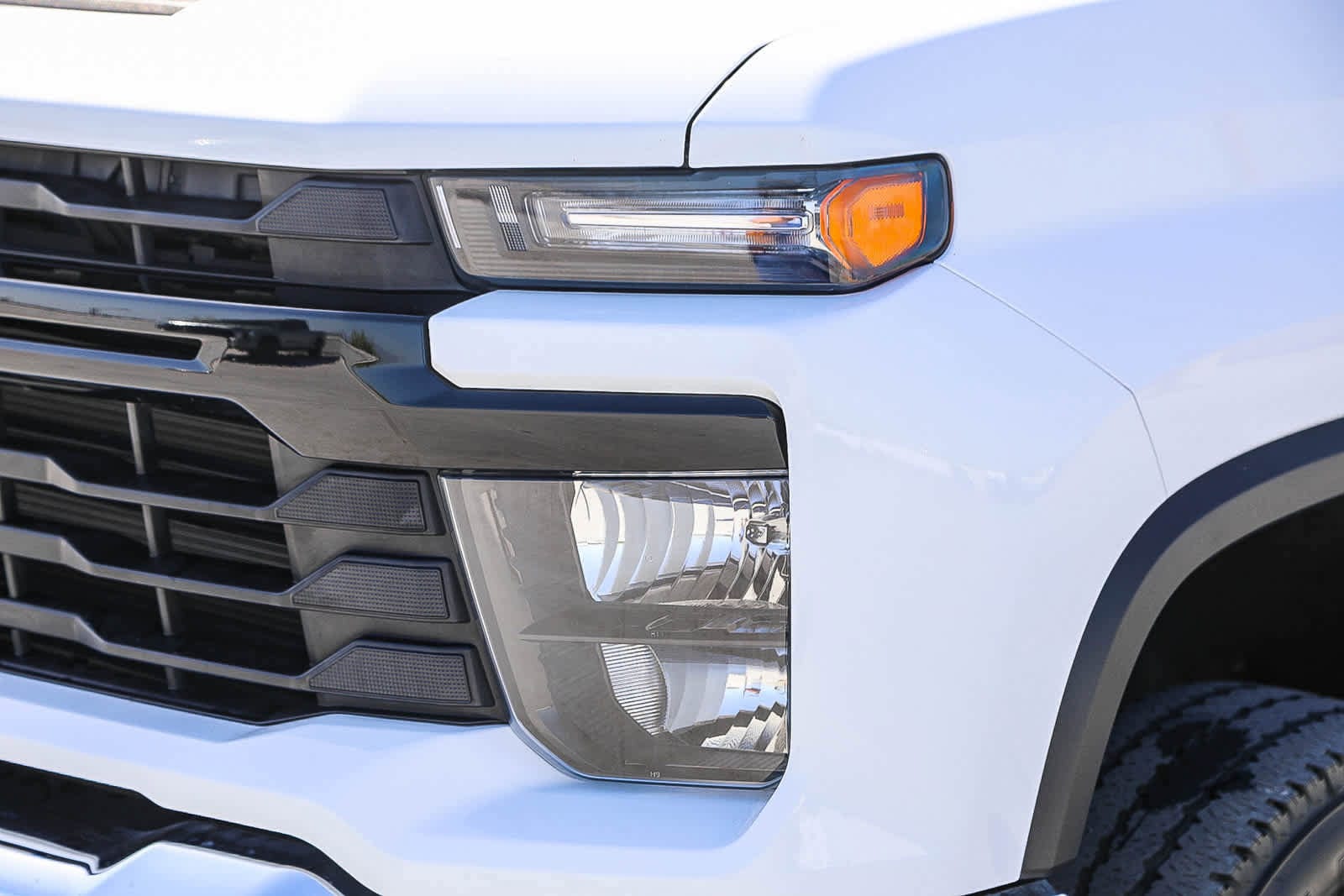 Thumbnail: 2025 Chevrolet Silverado 2500 - 8