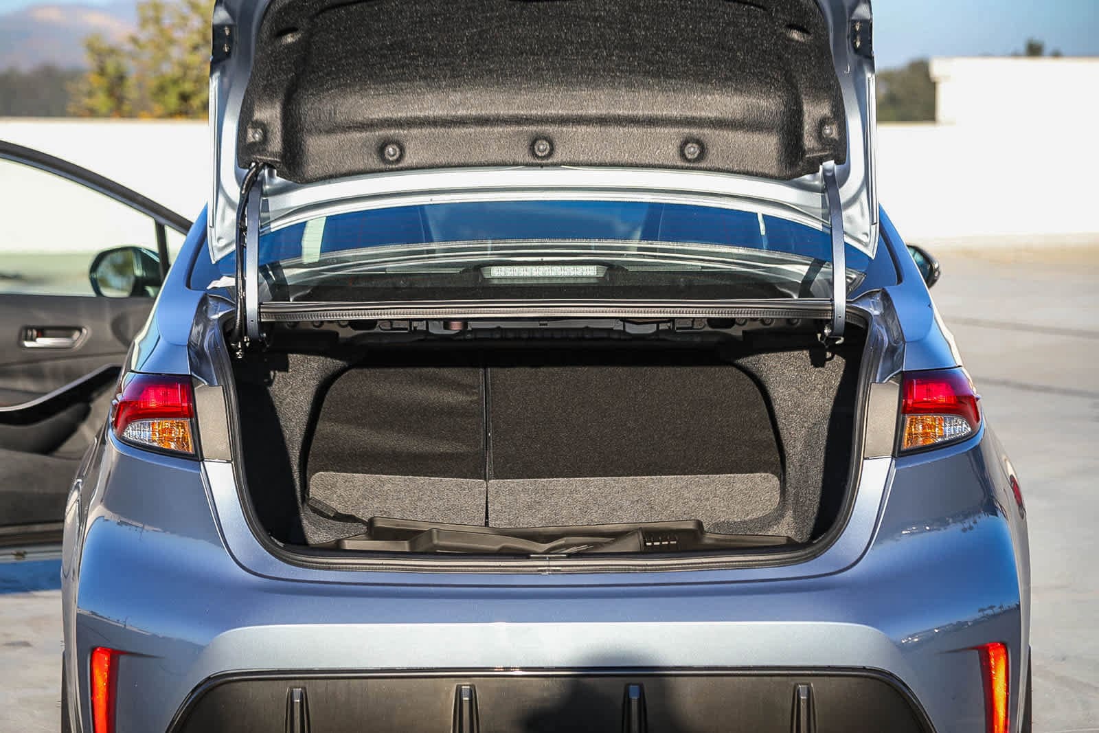 Thumbnail: 2026 Toyota Corolla - 12