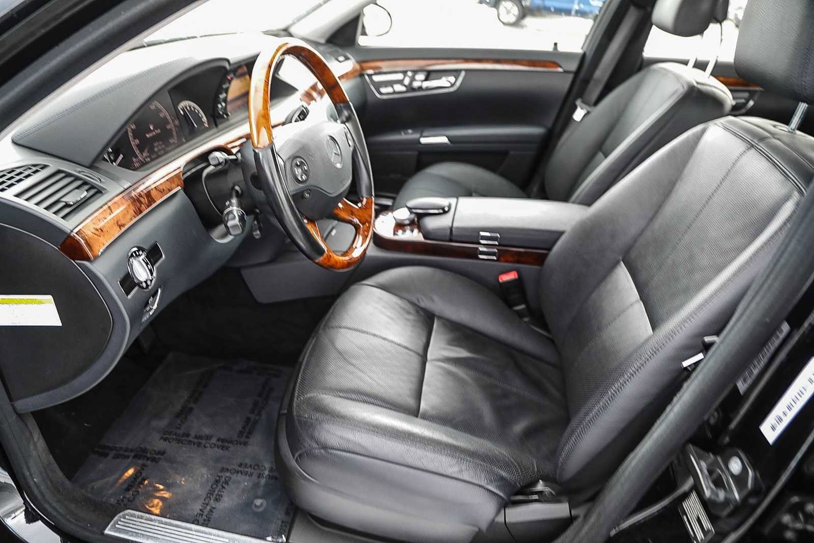 Thumbnail: 2008 Mercedes-Benz S-Class - 17