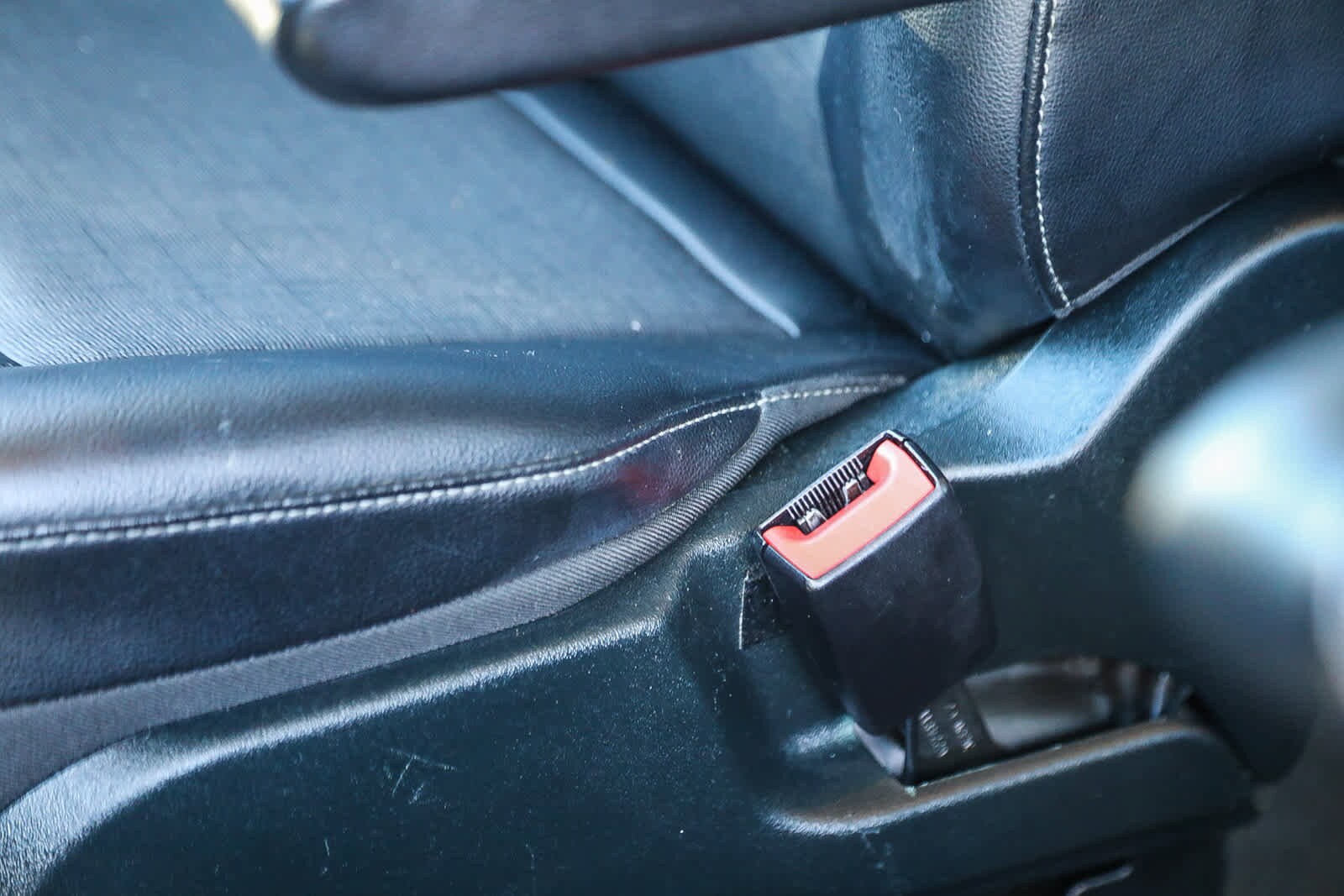 Thumbnail: 2020 Ford Transit Series - 18