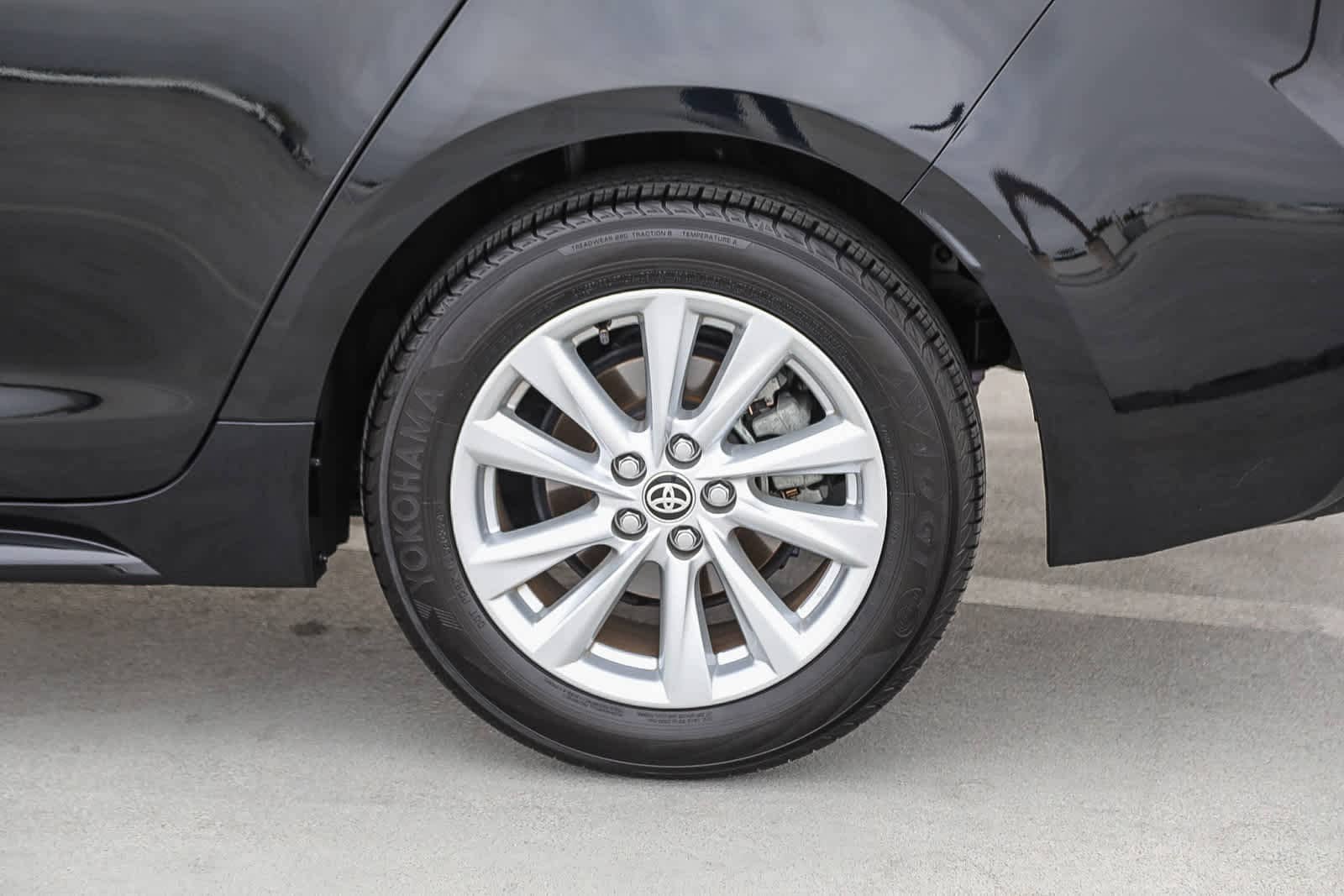 Thumbnail: 2024 Toyota Corolla - 12