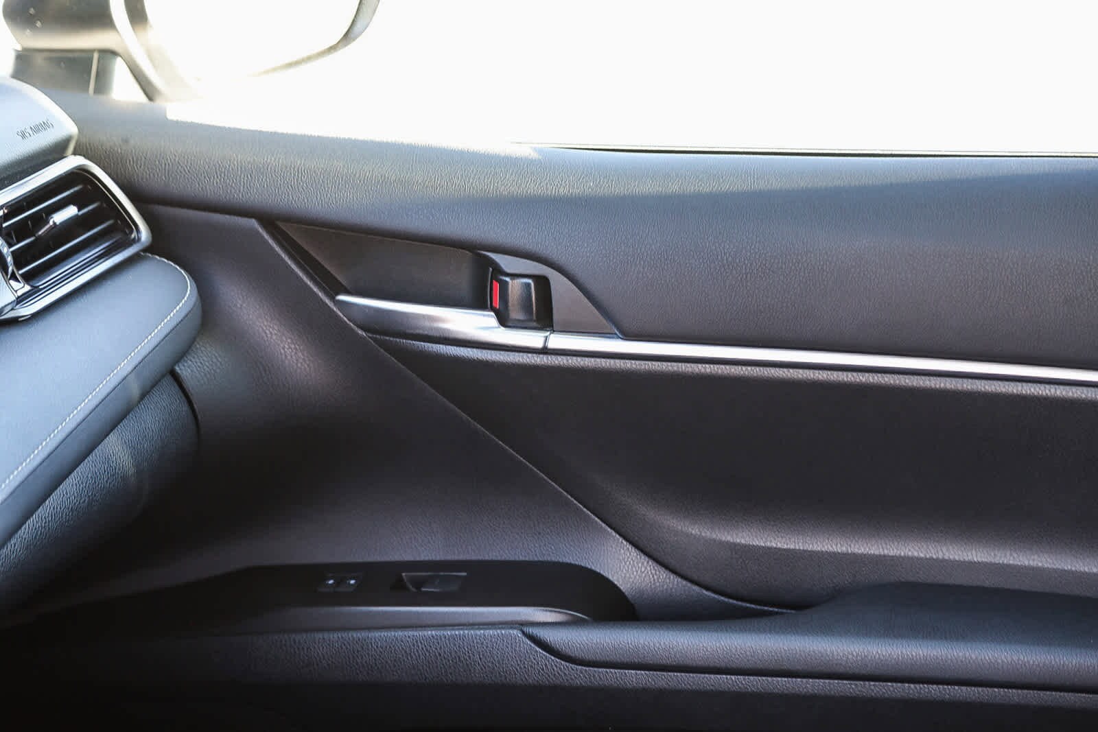 Thumbnail: 2024 Toyota Camry - 22