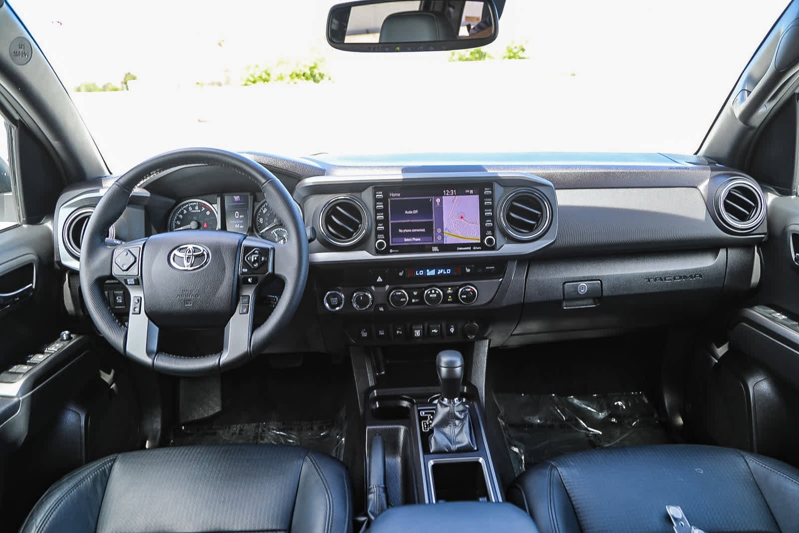 Thumbnail: 2023 Toyota Tacoma - 13