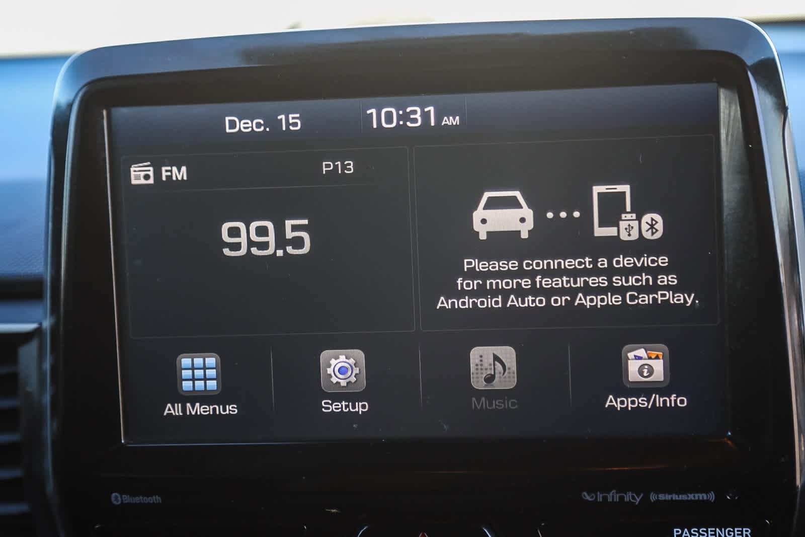 Thumbnail: 2019 Hyundai Veloster - 15