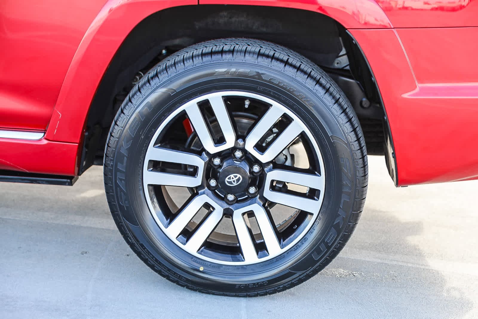 Thumbnail: 2020 Toyota 4Runner - 12