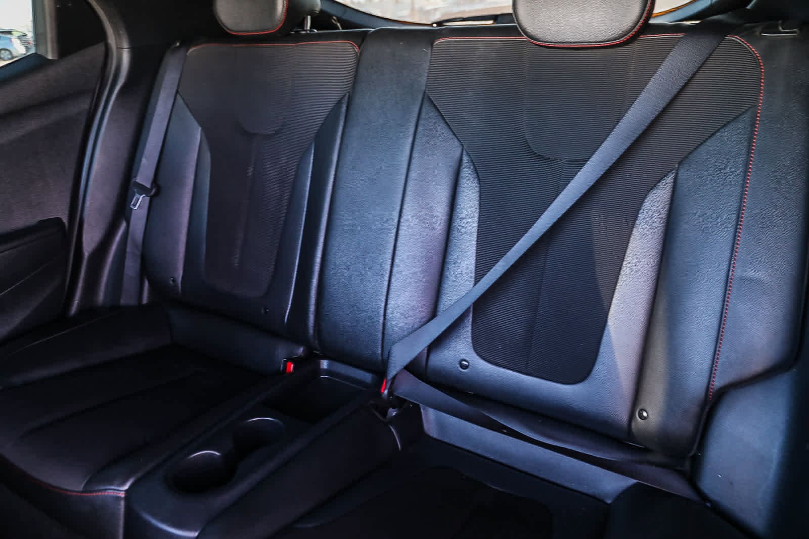 Thumbnail: 2019 Hyundai Veloster - 19