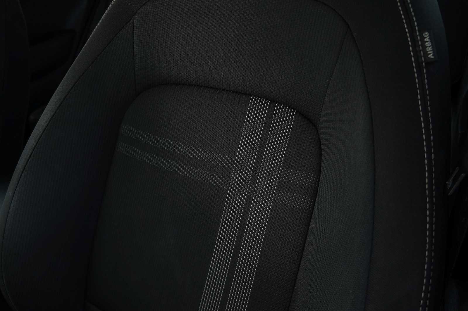 Thumbnail: 2023 Hyundai Venue - 27