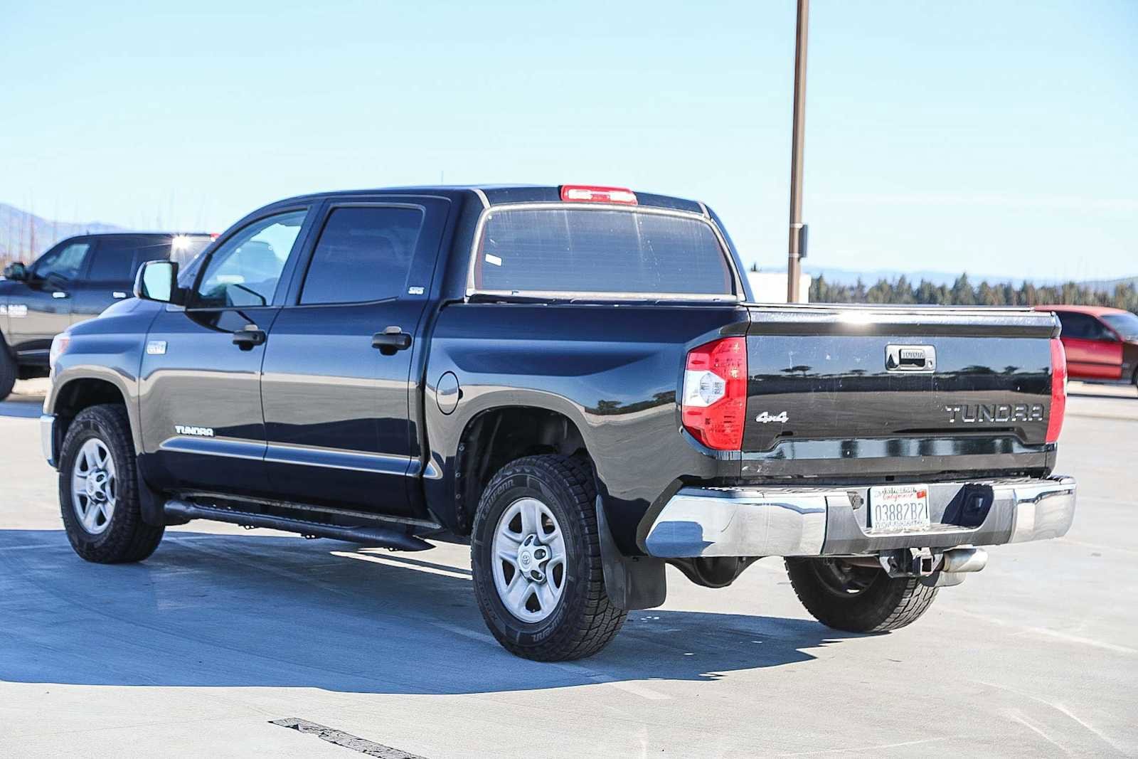 Thumbnail: 2016 Toyota Tundra - 8