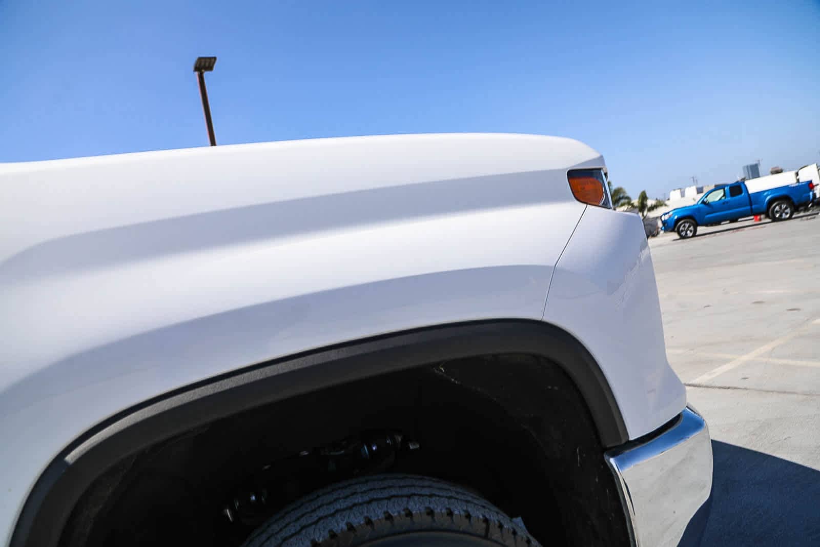 Thumbnail: 2025 Chevrolet Silverado 2500 - 17