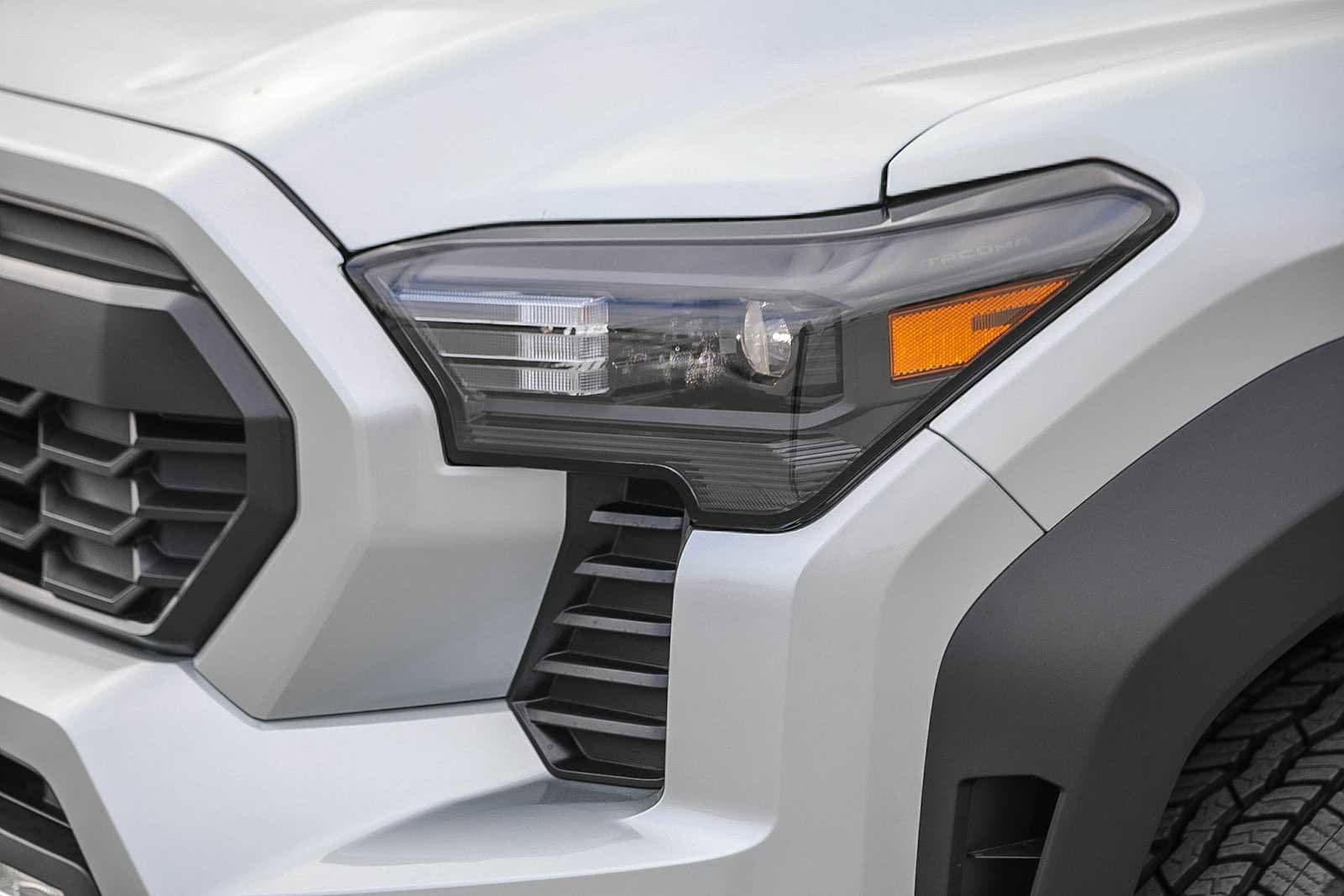 Thumbnail: 2025 Toyota Tacoma - 7