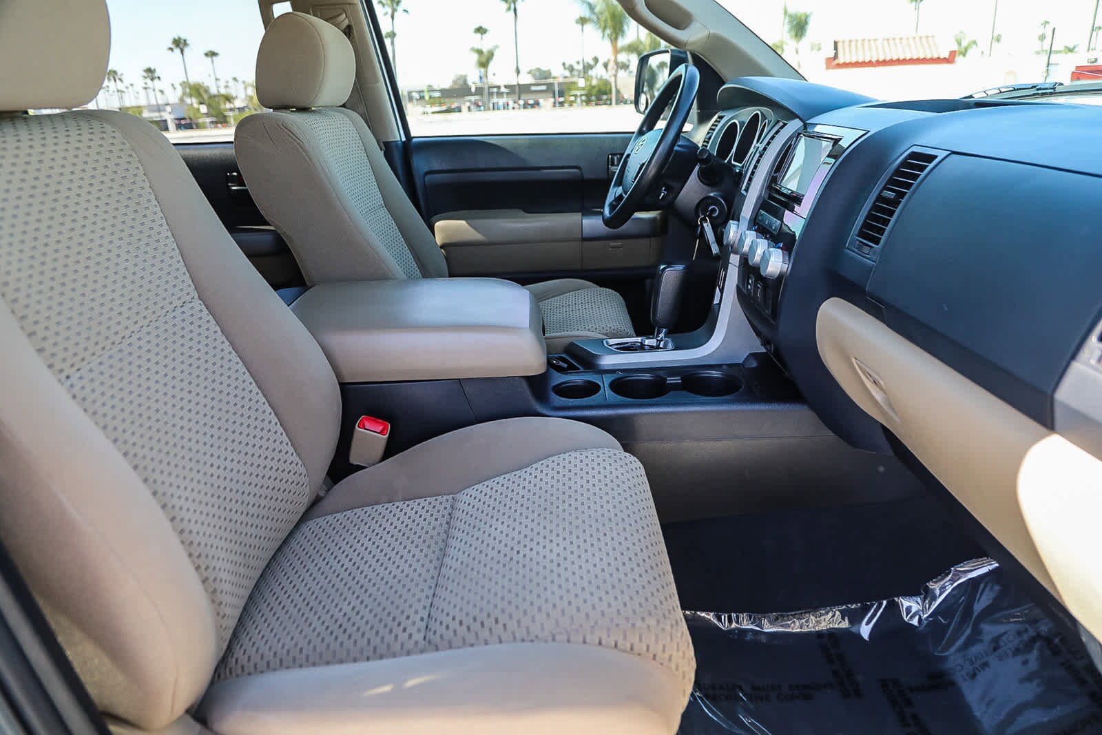 Thumbnail: 2013 Toyota Tundra - 16