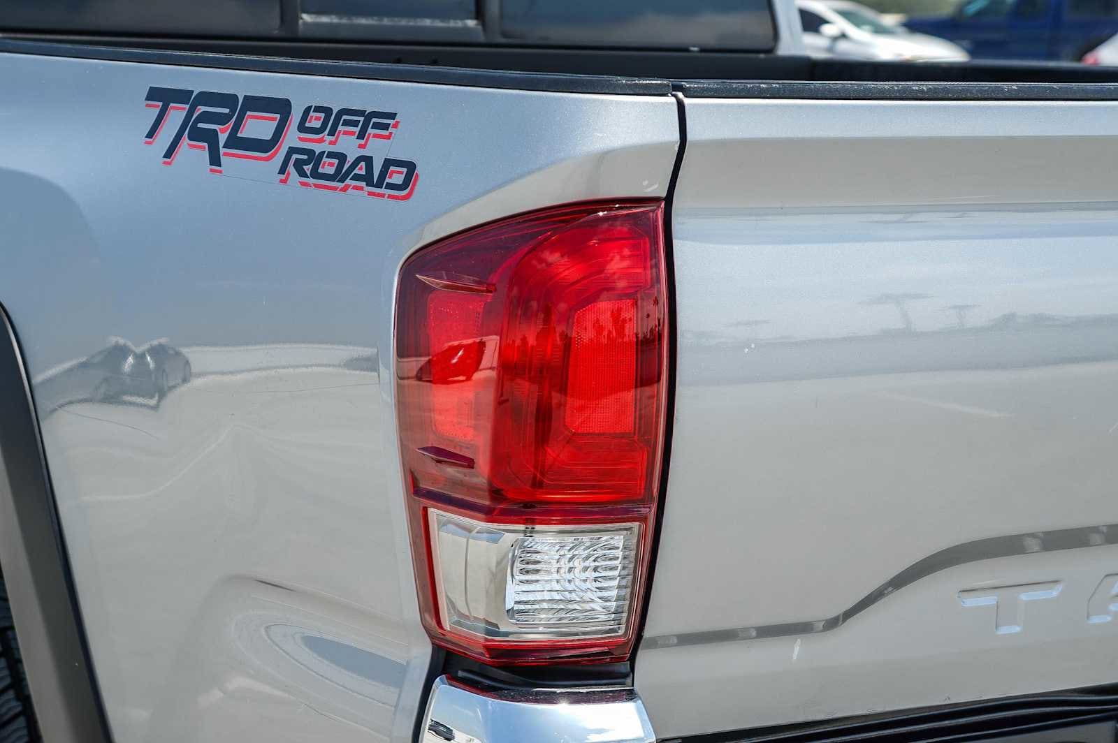 2016 Toyota Tacoma TRD Off-Road 7