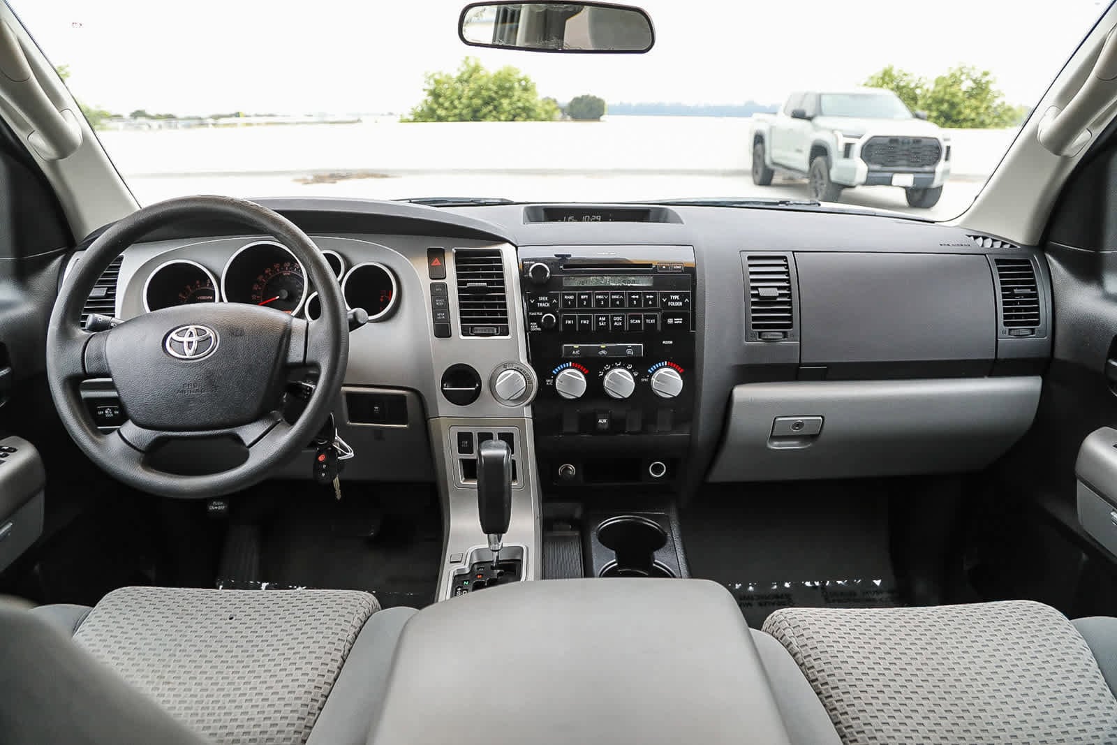 Thumbnail: 2008 Toyota Tundra - 12