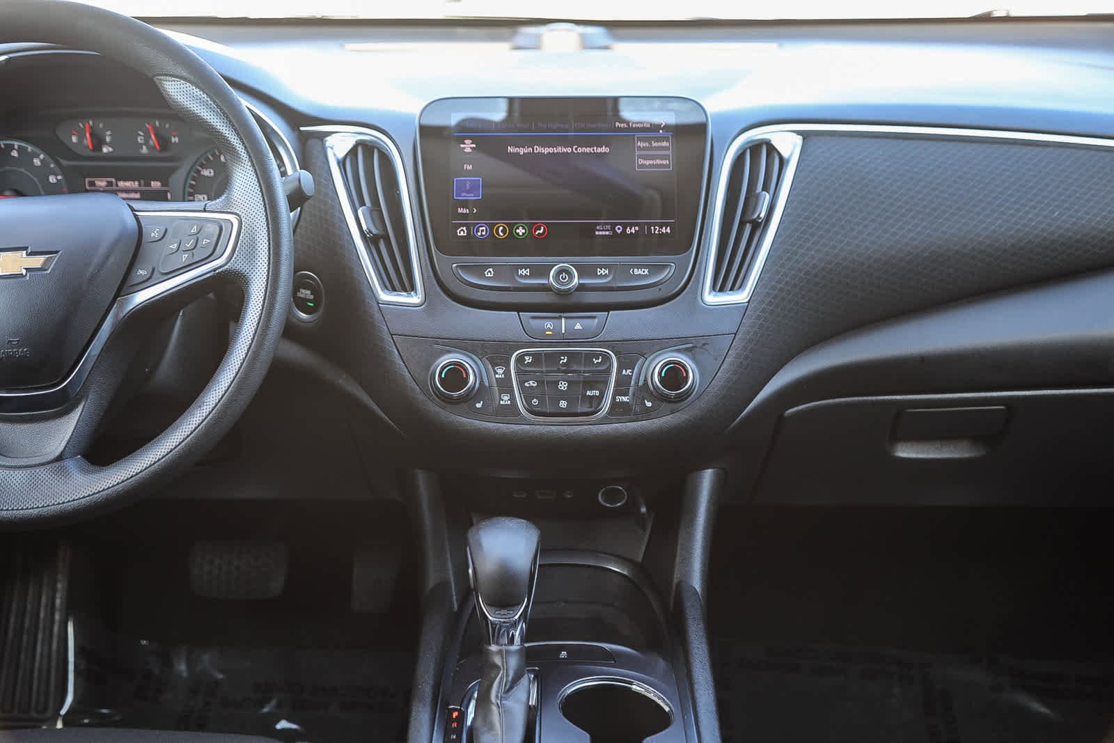 Thumbnail: 2021 Chevrolet Malibu - 13