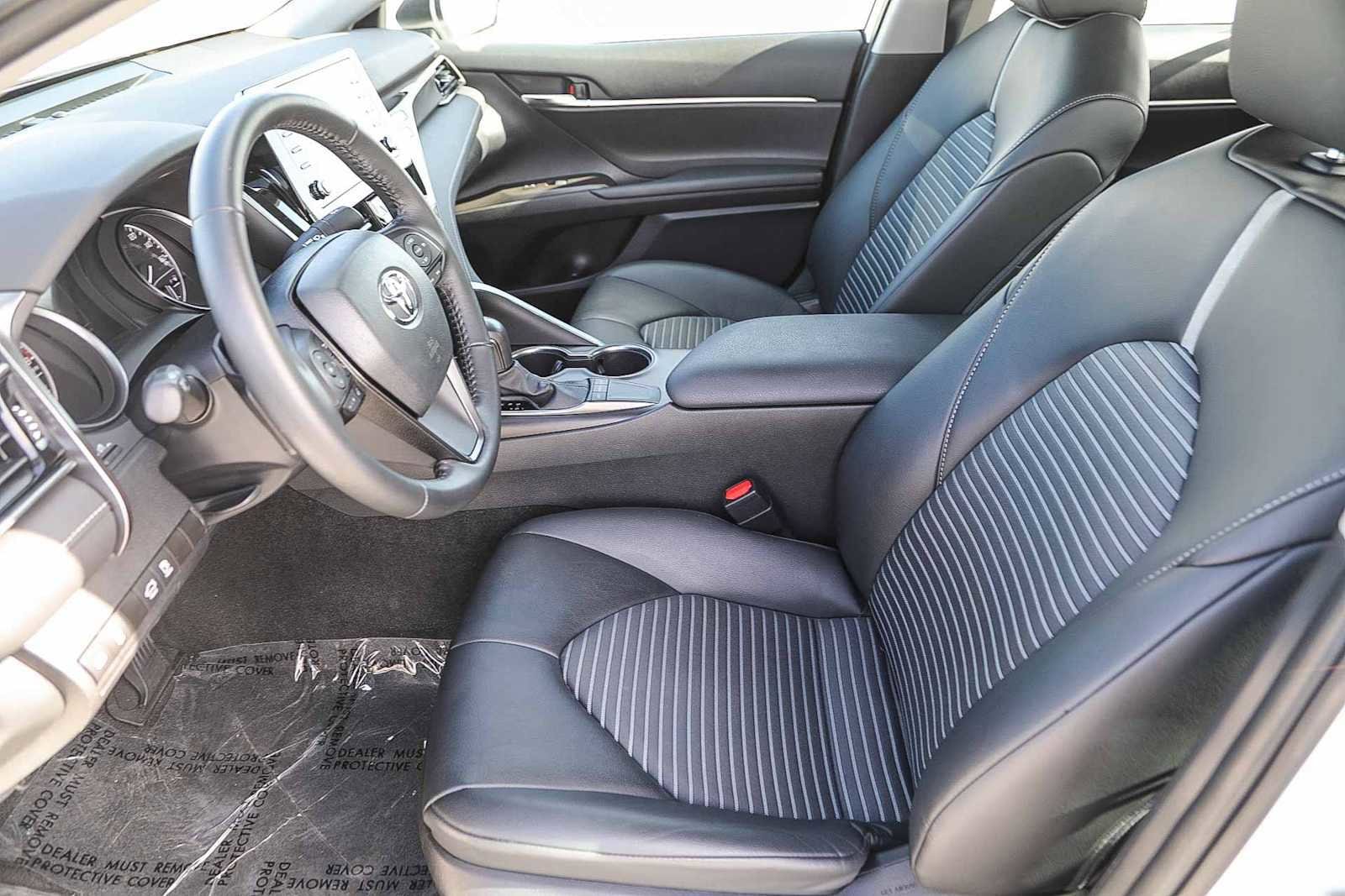 Thumbnail: 2023 Toyota Camry - 18