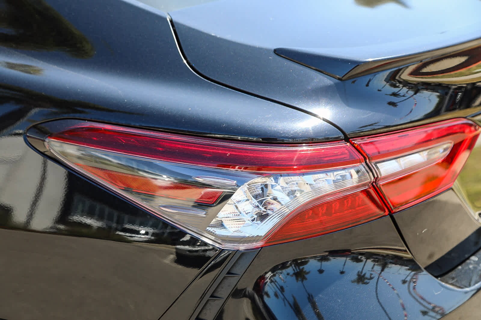 Thumbnail: 2023 Toyota Camry - 10