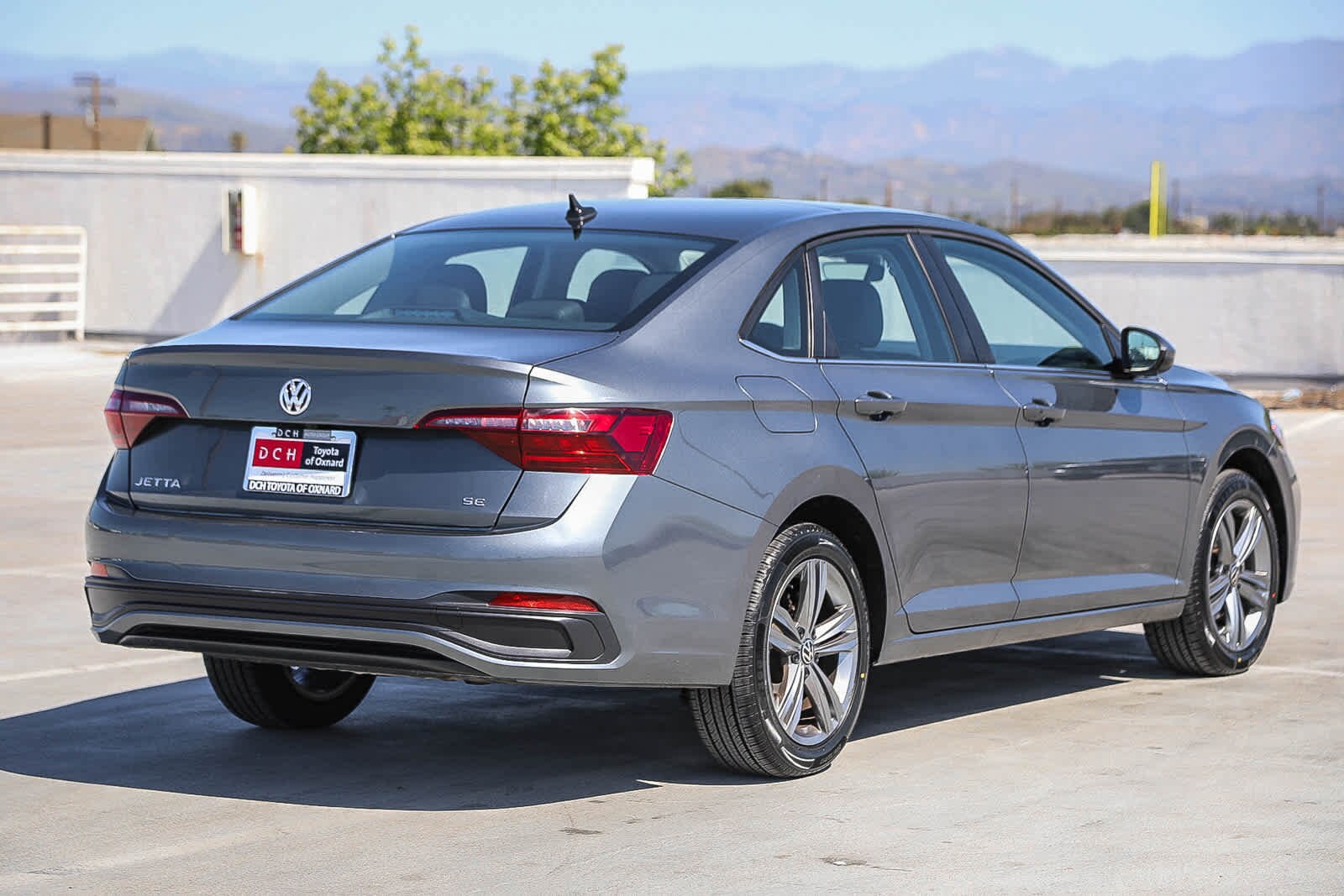 Thumbnail: 2024 Volkswagen Jetta - 4