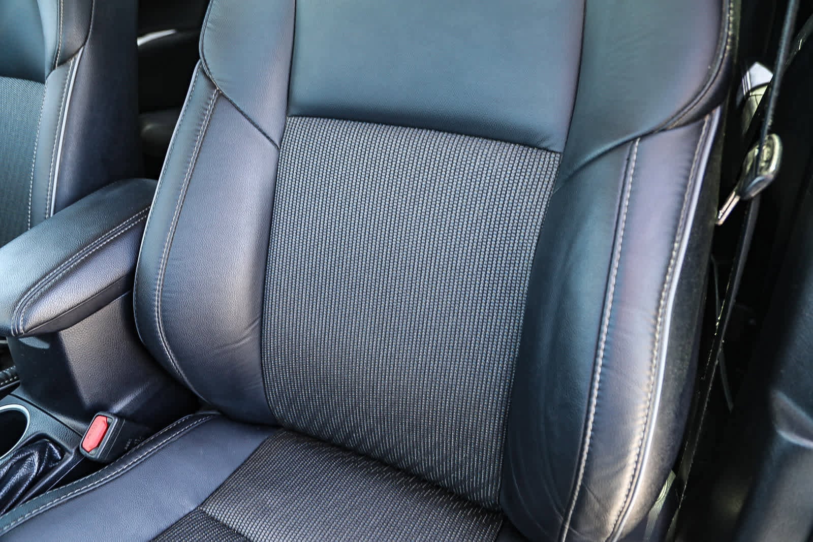 Thumbnail: 2016 Toyota Corolla - 23