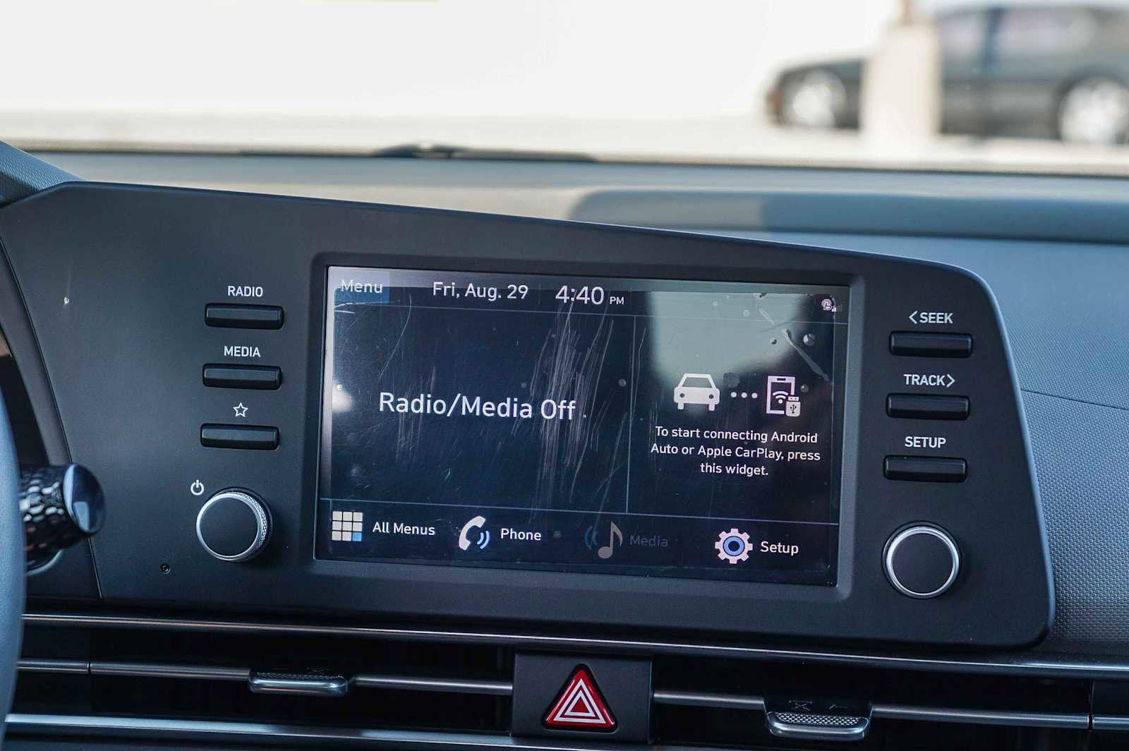 Thumbnail: 2023 Hyundai Elantra - 15