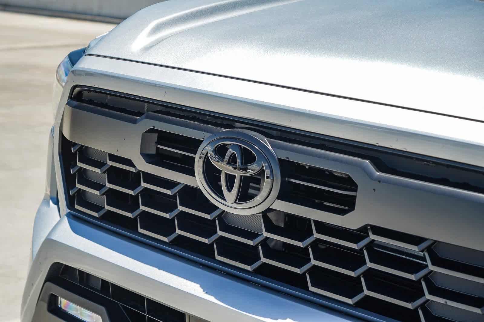 Thumbnail: 2026 Toyota Tacoma - 10