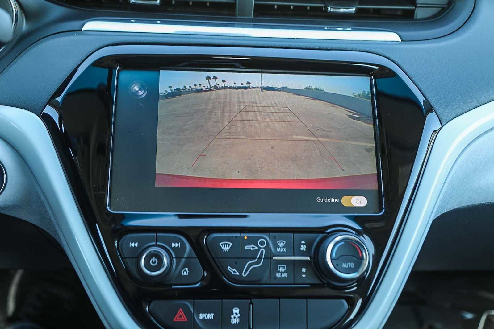 Thumbnail: 2018 Chevrolet Bolt EV - 22