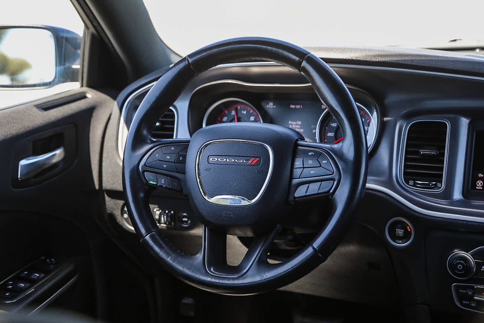 Thumbnail: 2019 Dodge Charger - 15