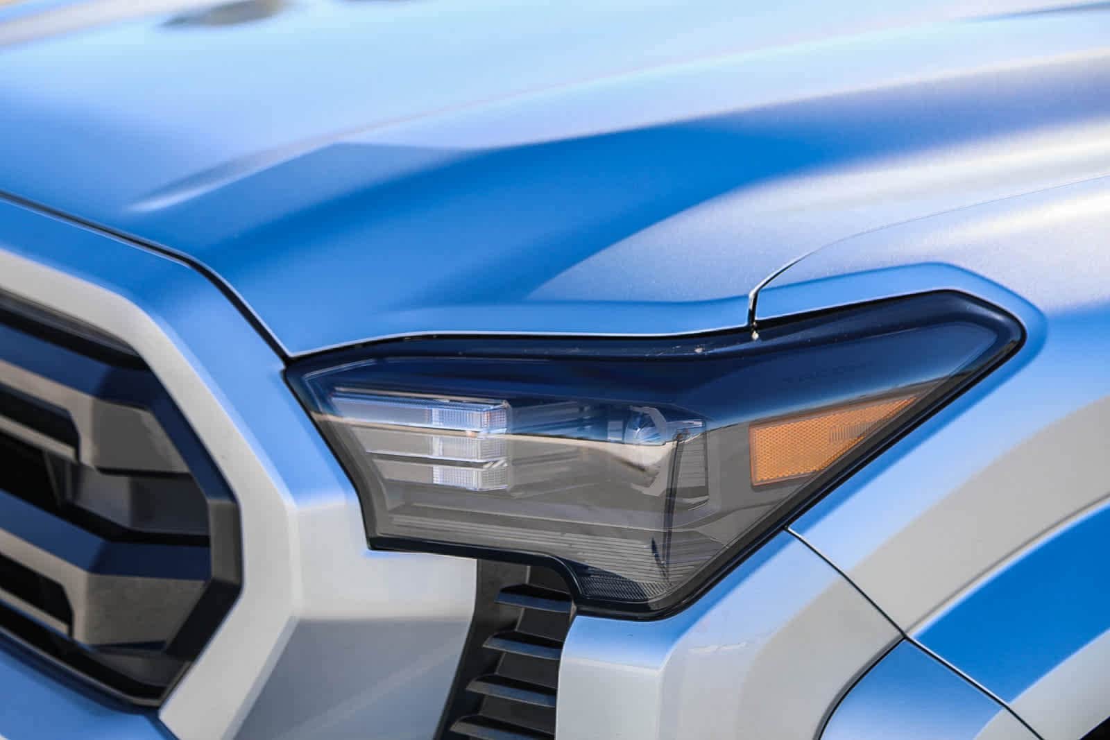 Thumbnail: 2025 Toyota Tacoma - 9