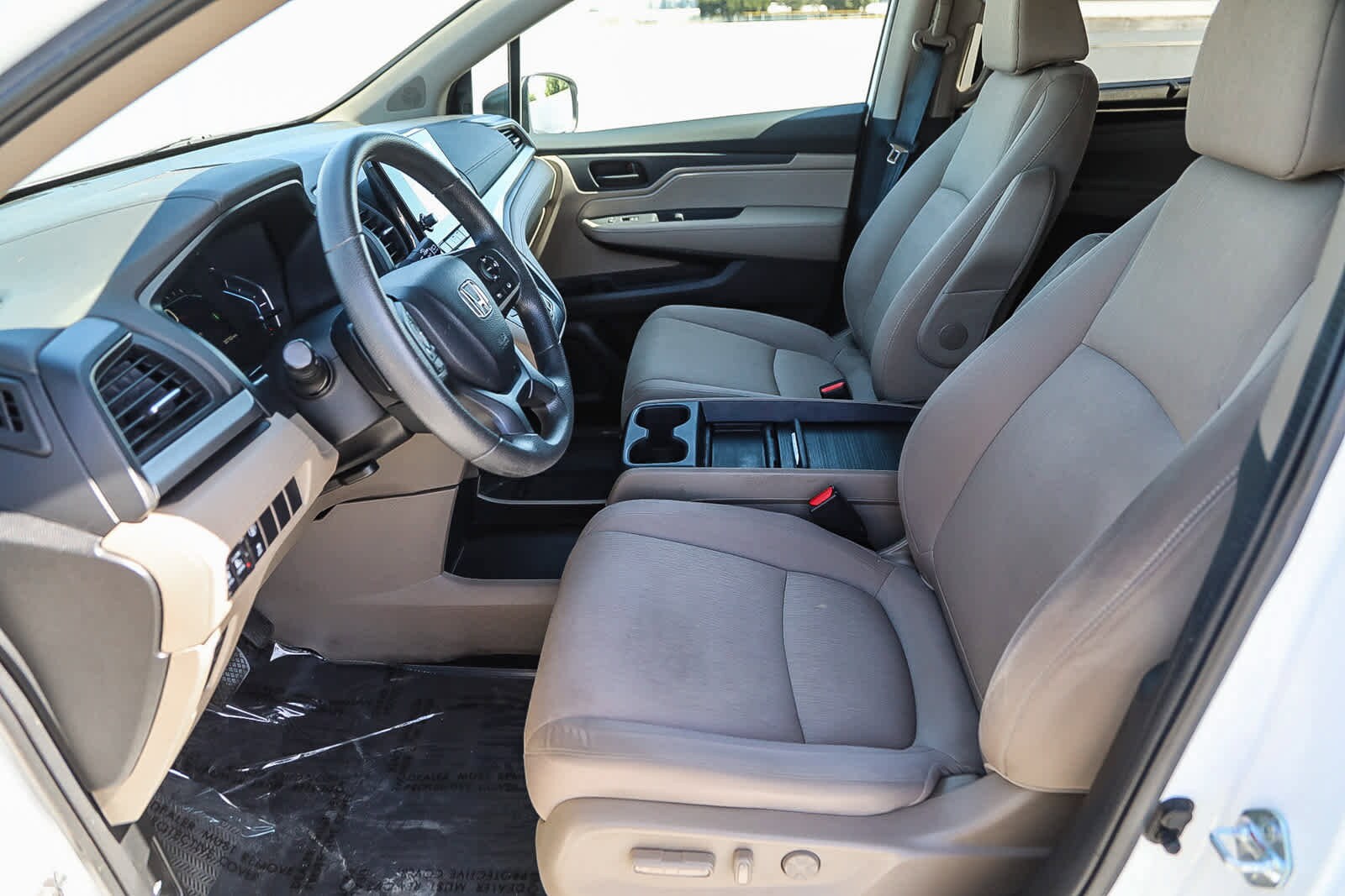 Thumbnail: 2024 Honda Odyssey - 17