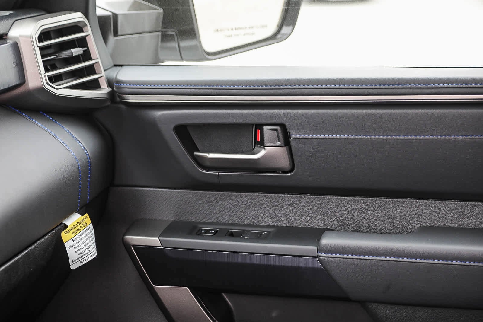 2026 Toyota Tundra Platinum - Photo 23
