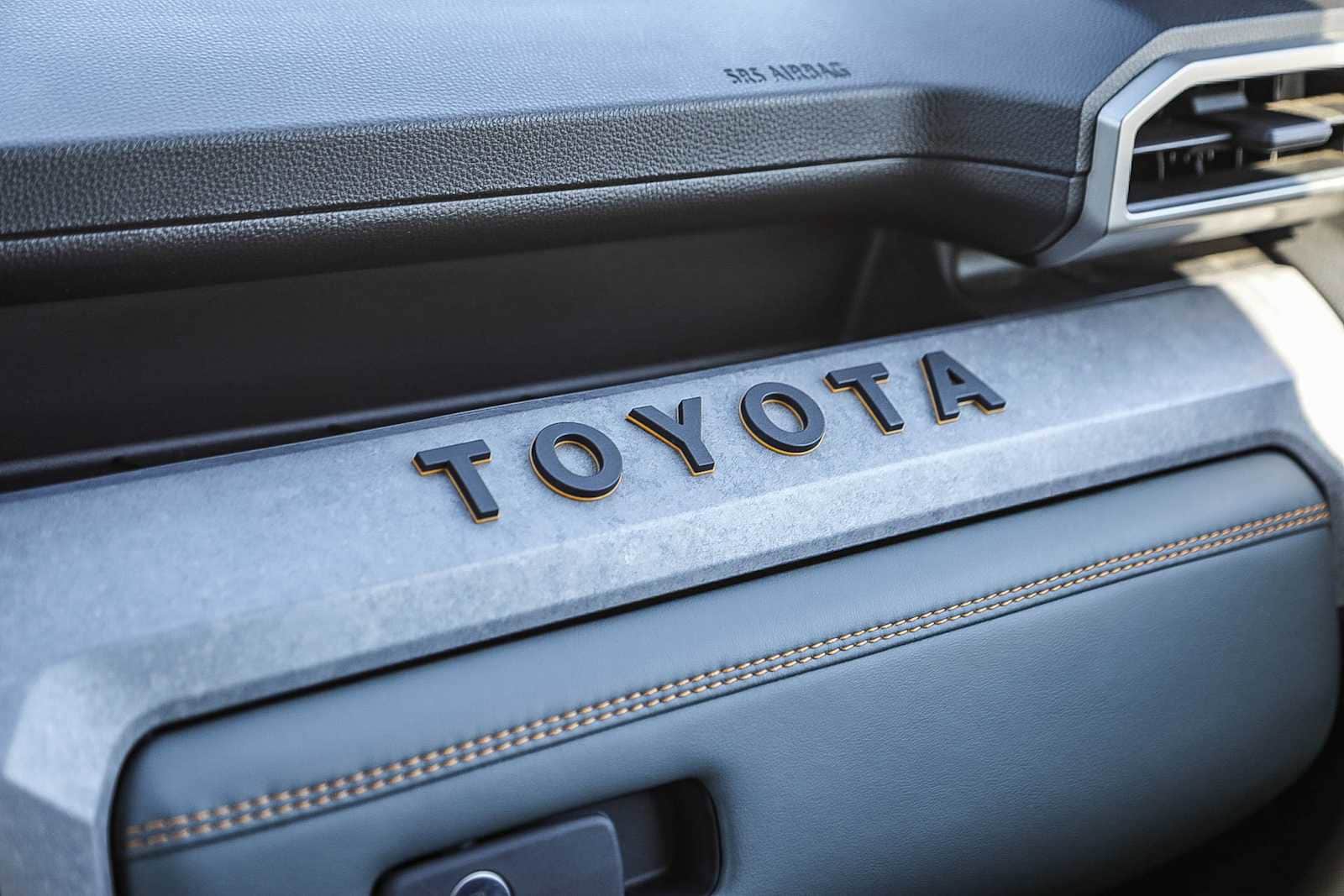 Thumbnail: 2025 Toyota Tacoma - 32