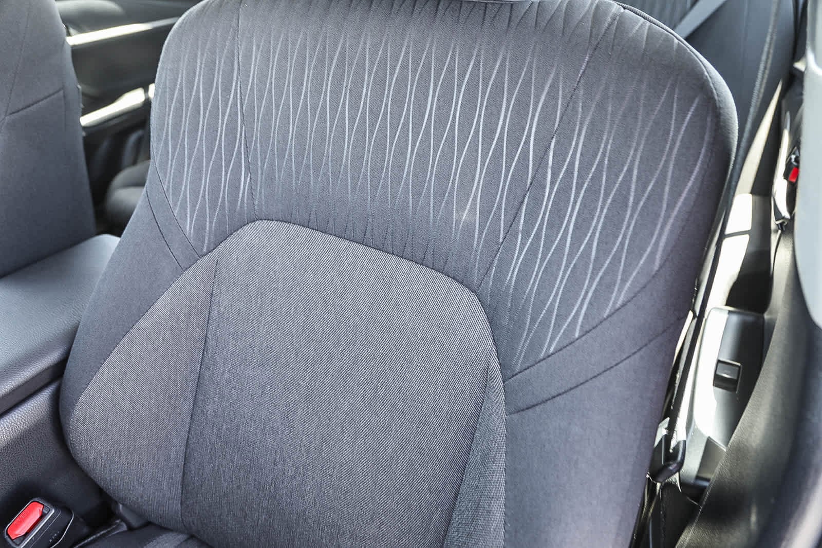 Thumbnail: 2025 Toyota Camry - 25