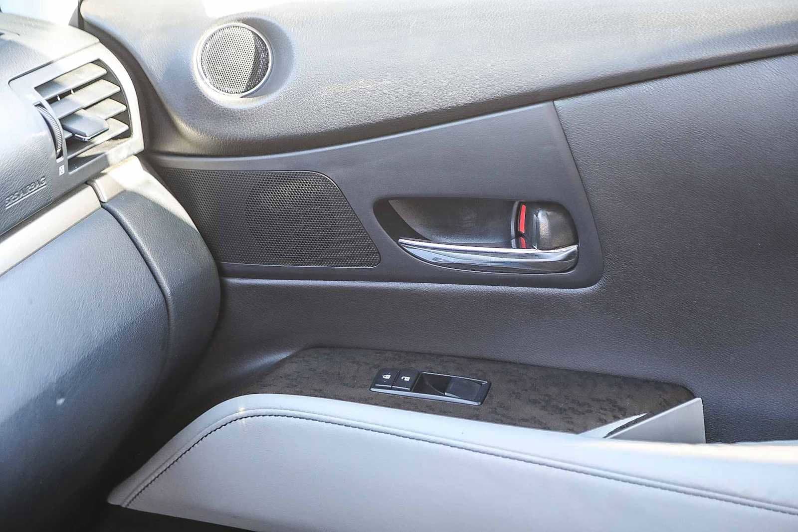 Thumbnail: 2013 Lexus RX - 22