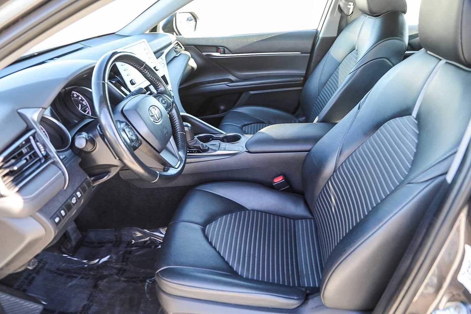 Thumbnail: 2023 Toyota Camry - 18