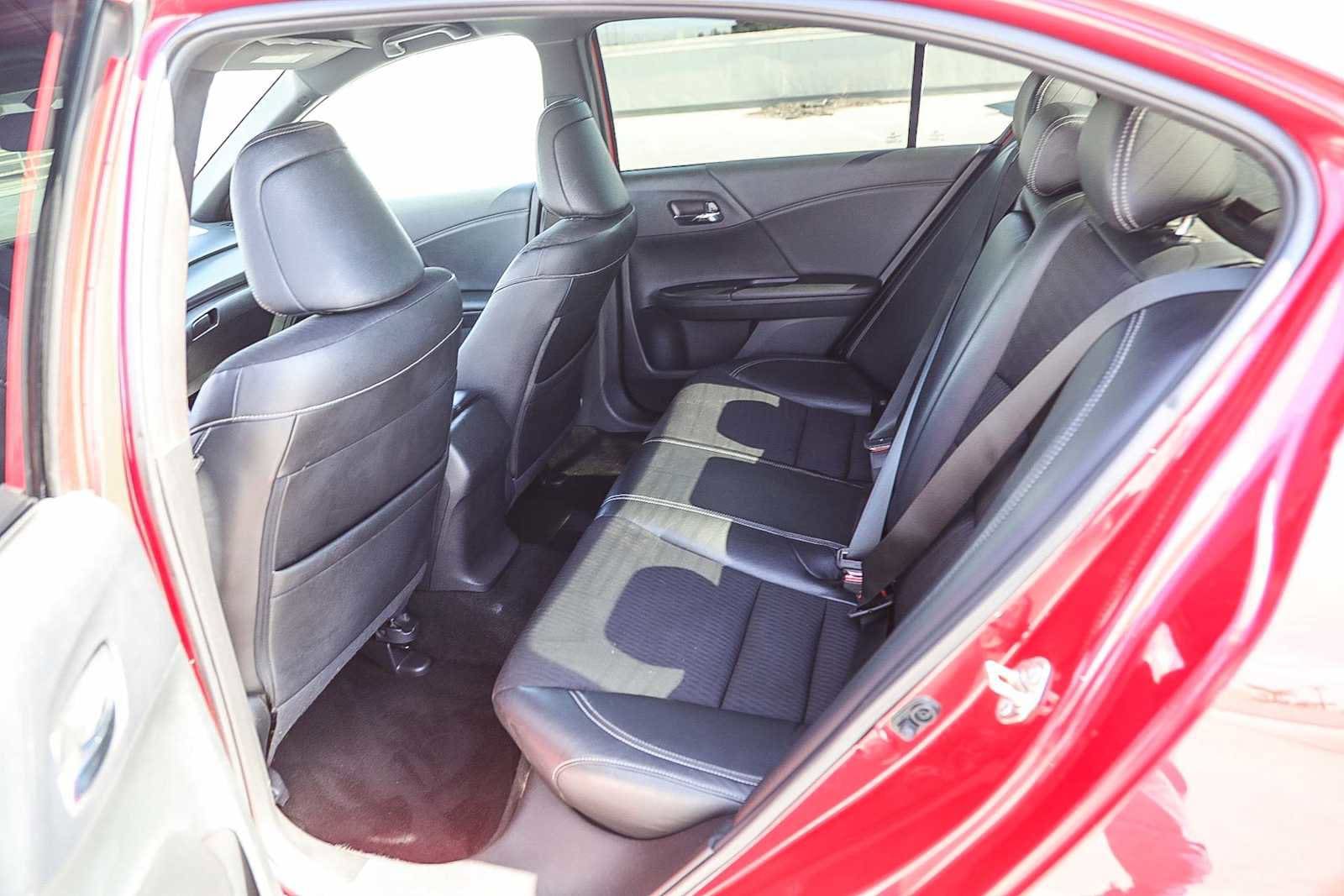 Thumbnail: 2016 Honda Accord - 18