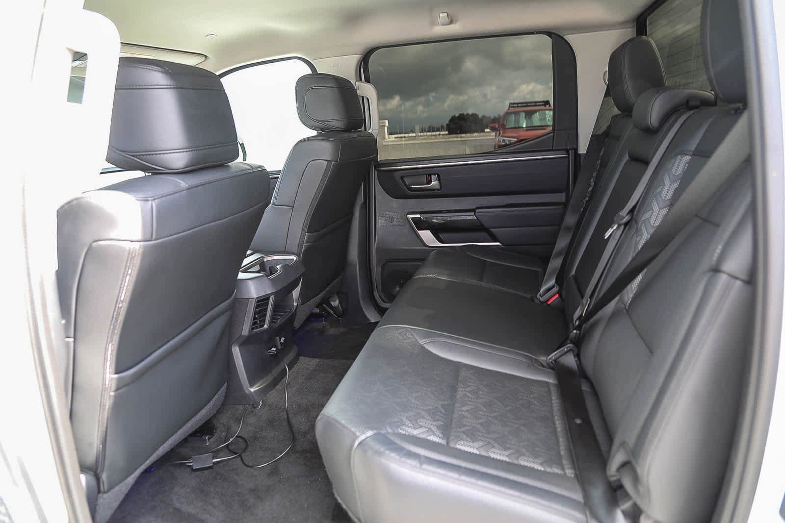 Thumbnail: 2024 Toyota Tundra - 18