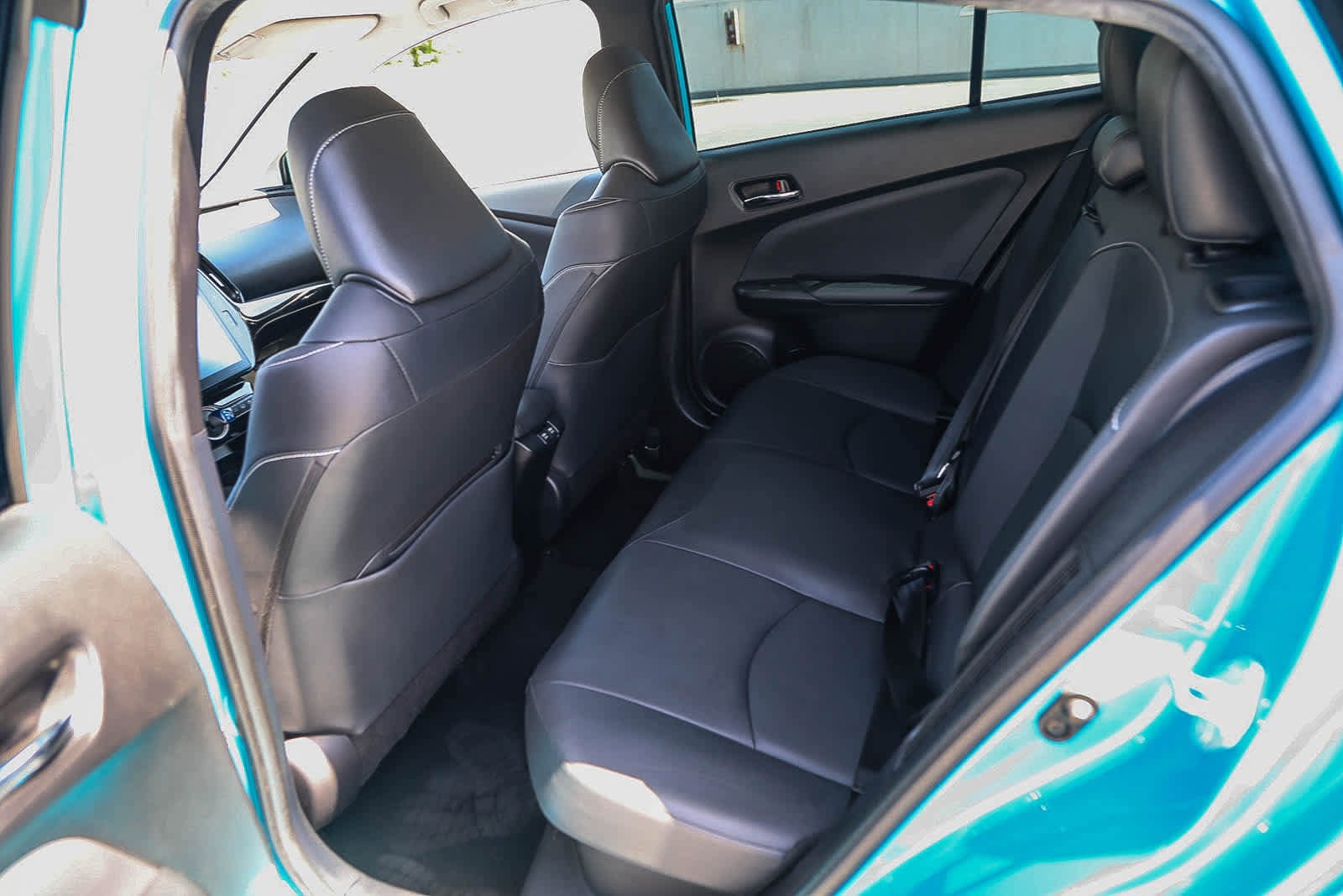 Thumbnail: 2020 Toyota Prius Prime - 18