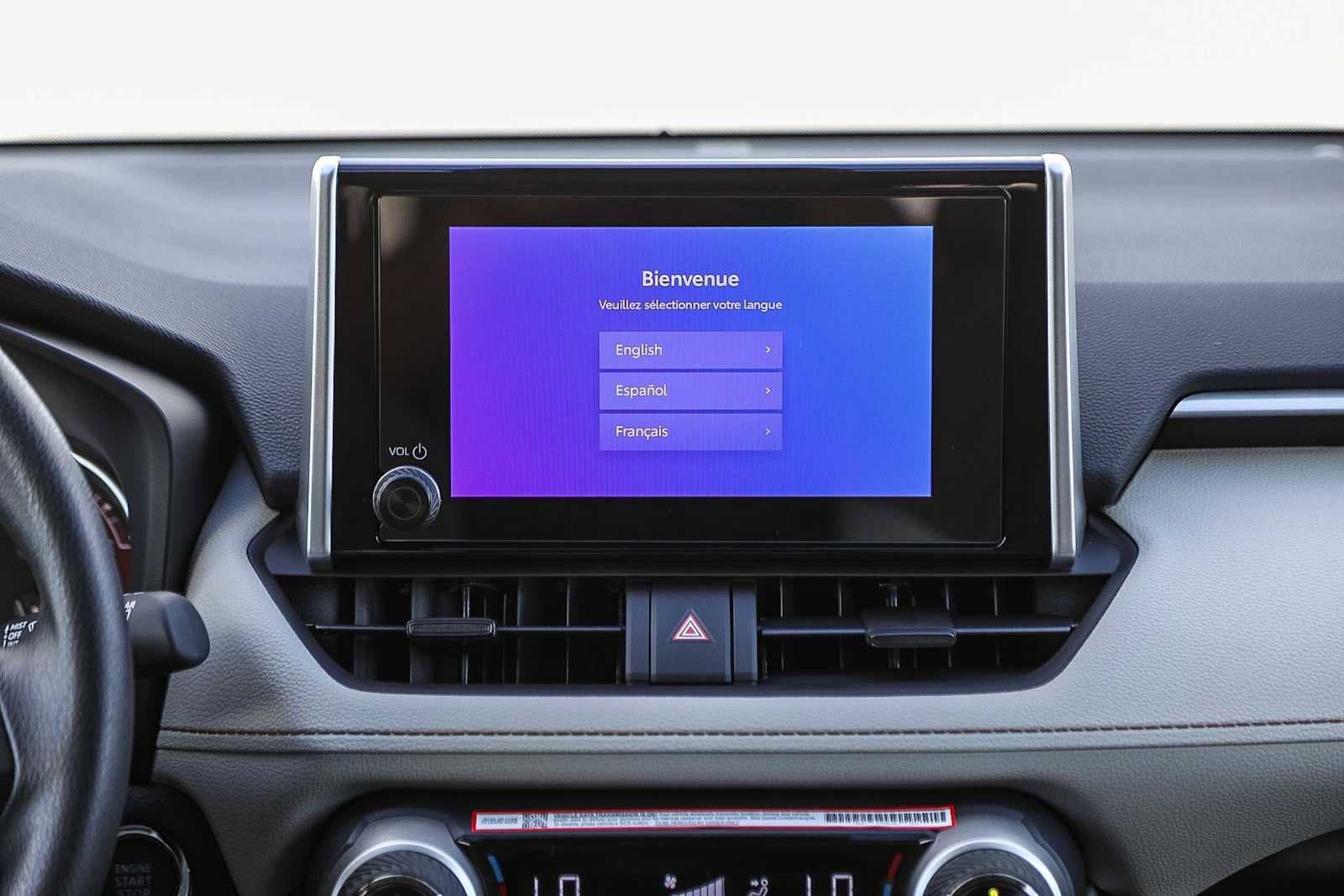 Thumbnail: 2025 Toyota RAV4 - 16