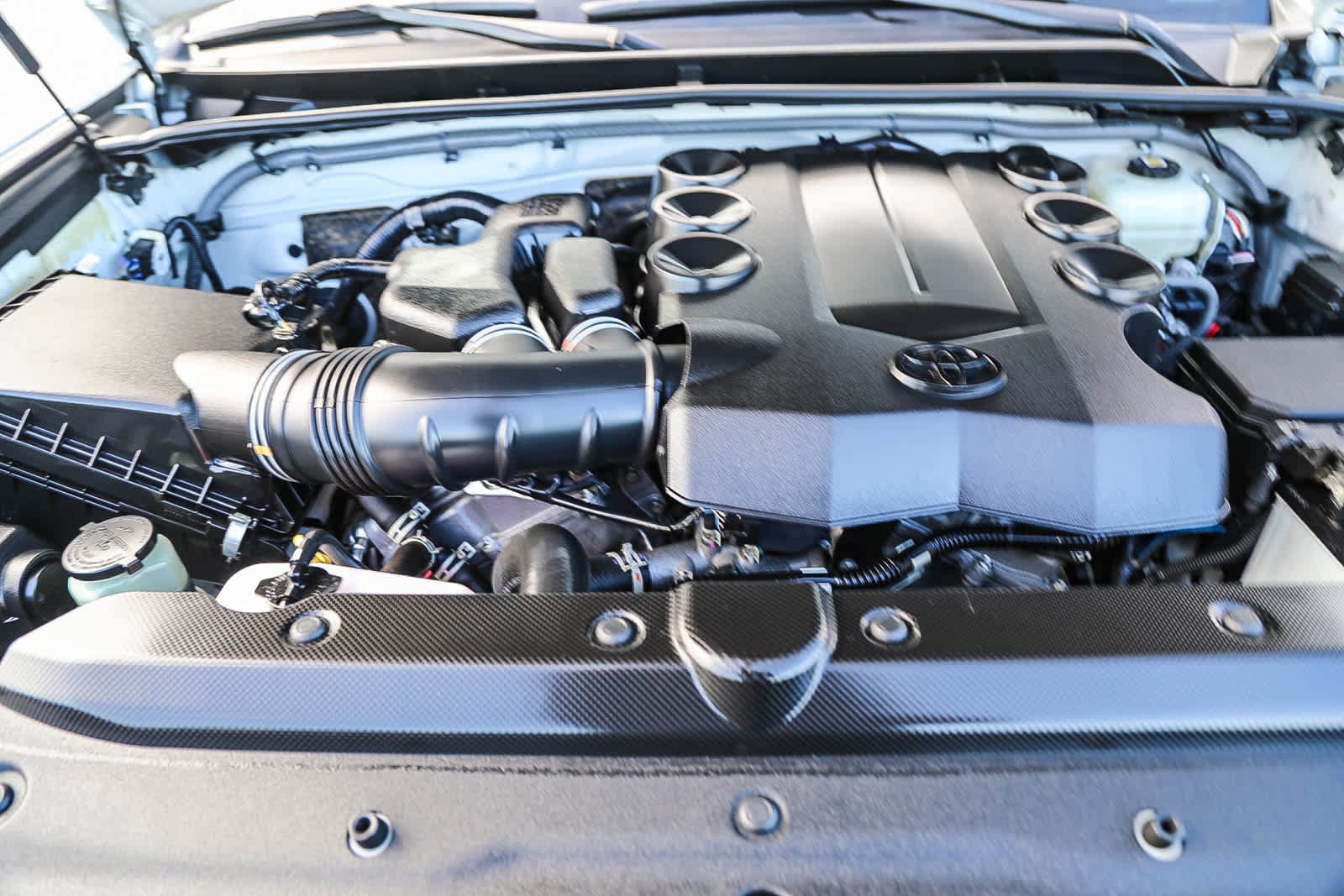 Thumbnail: 2022 Toyota 4Runner - 26