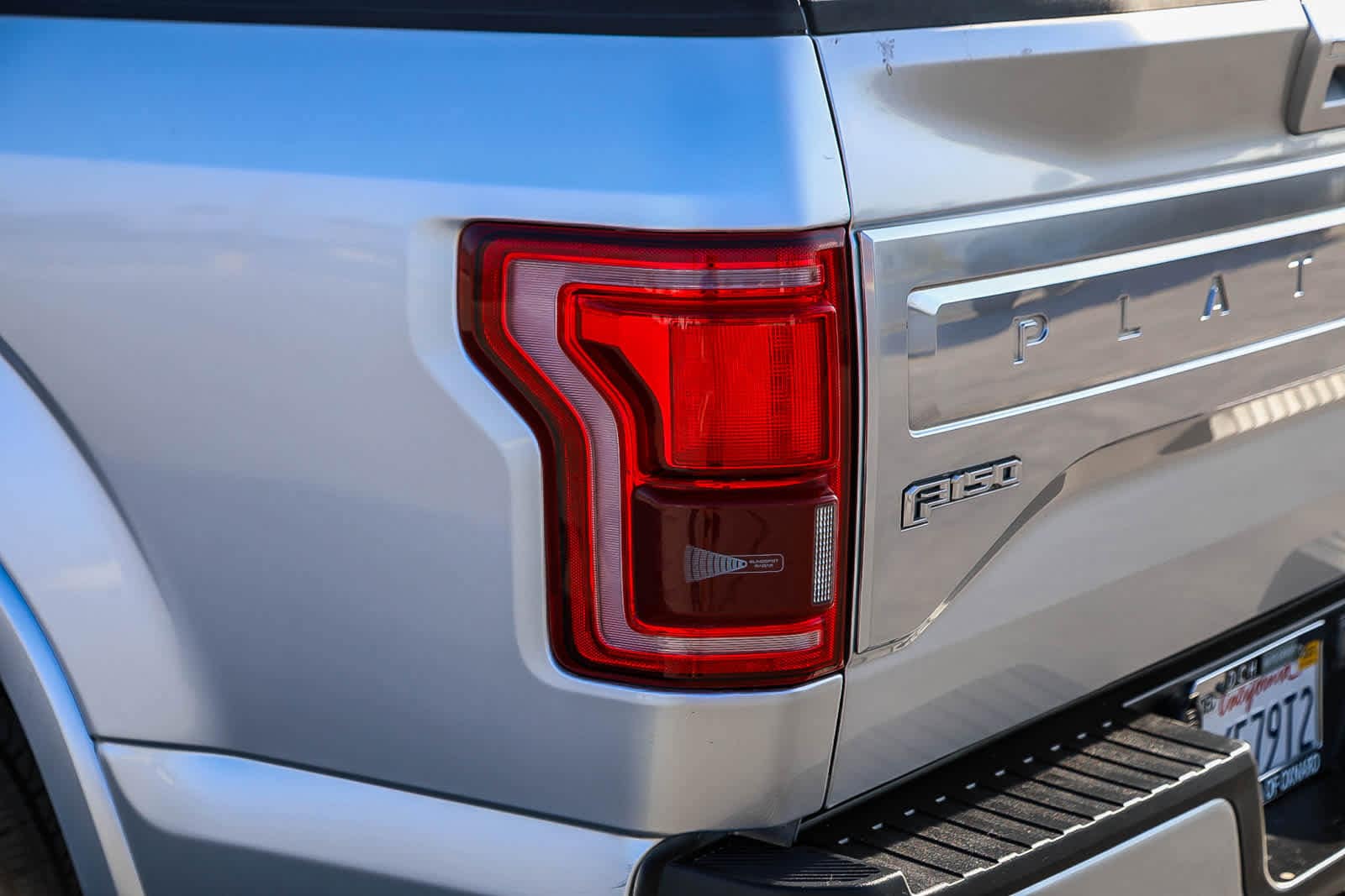 Thumbnail: 2016 Ford F-150 - 9