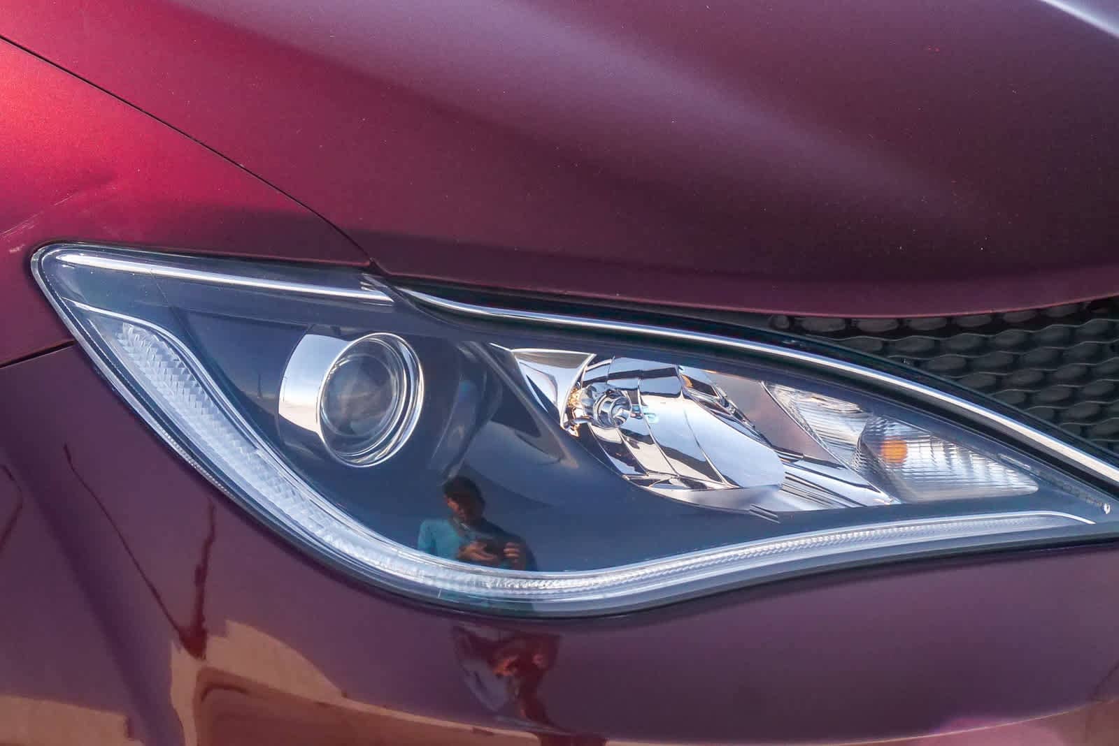 Thumbnail: 2020 Chrysler Pacifica - 5