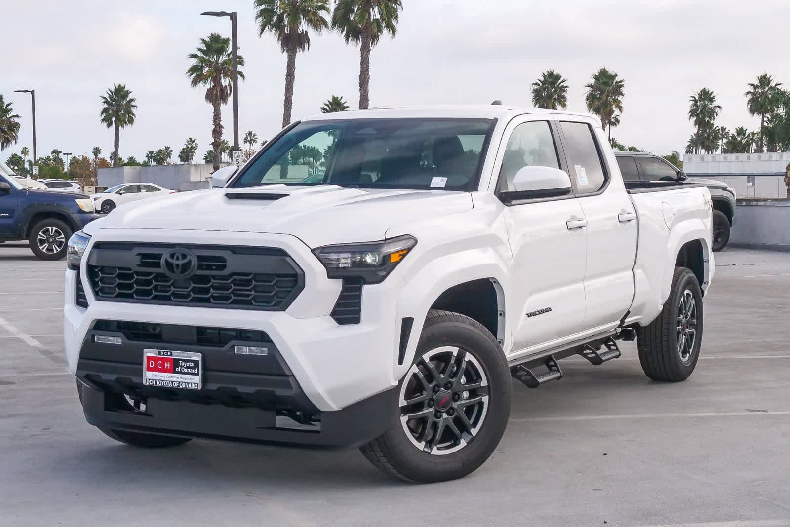 2026 Toyota Tacoma TRD Sport's photo