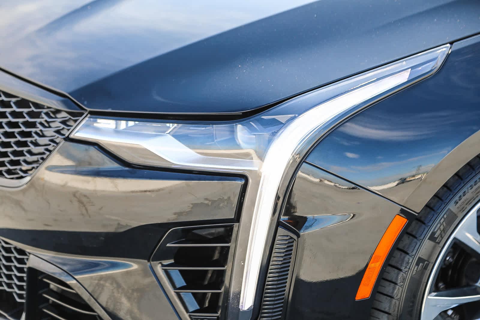 Thumbnail: 2025 Cadillac CT4 - 8