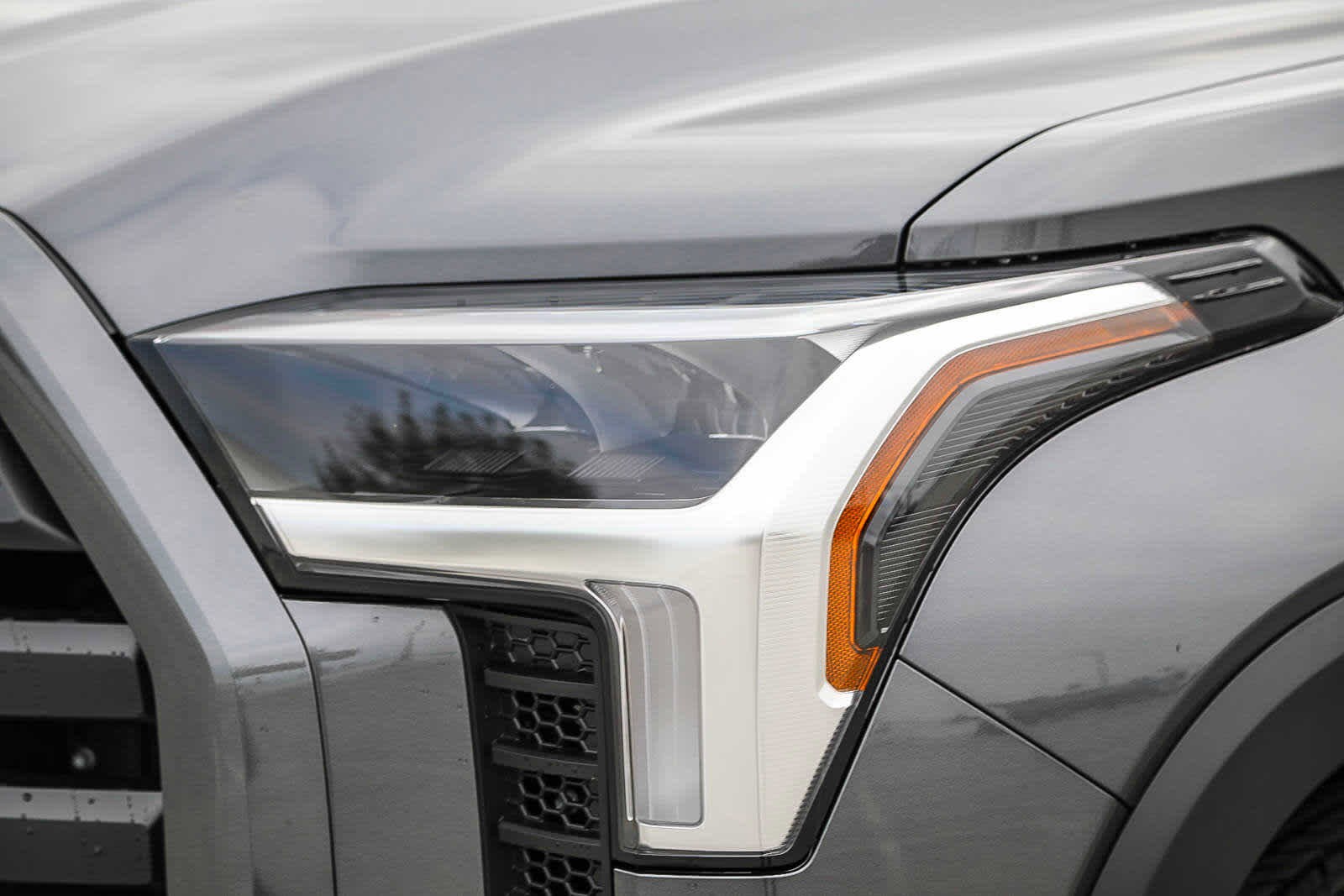 Thumbnail: 2025 Toyota Tundra - 8