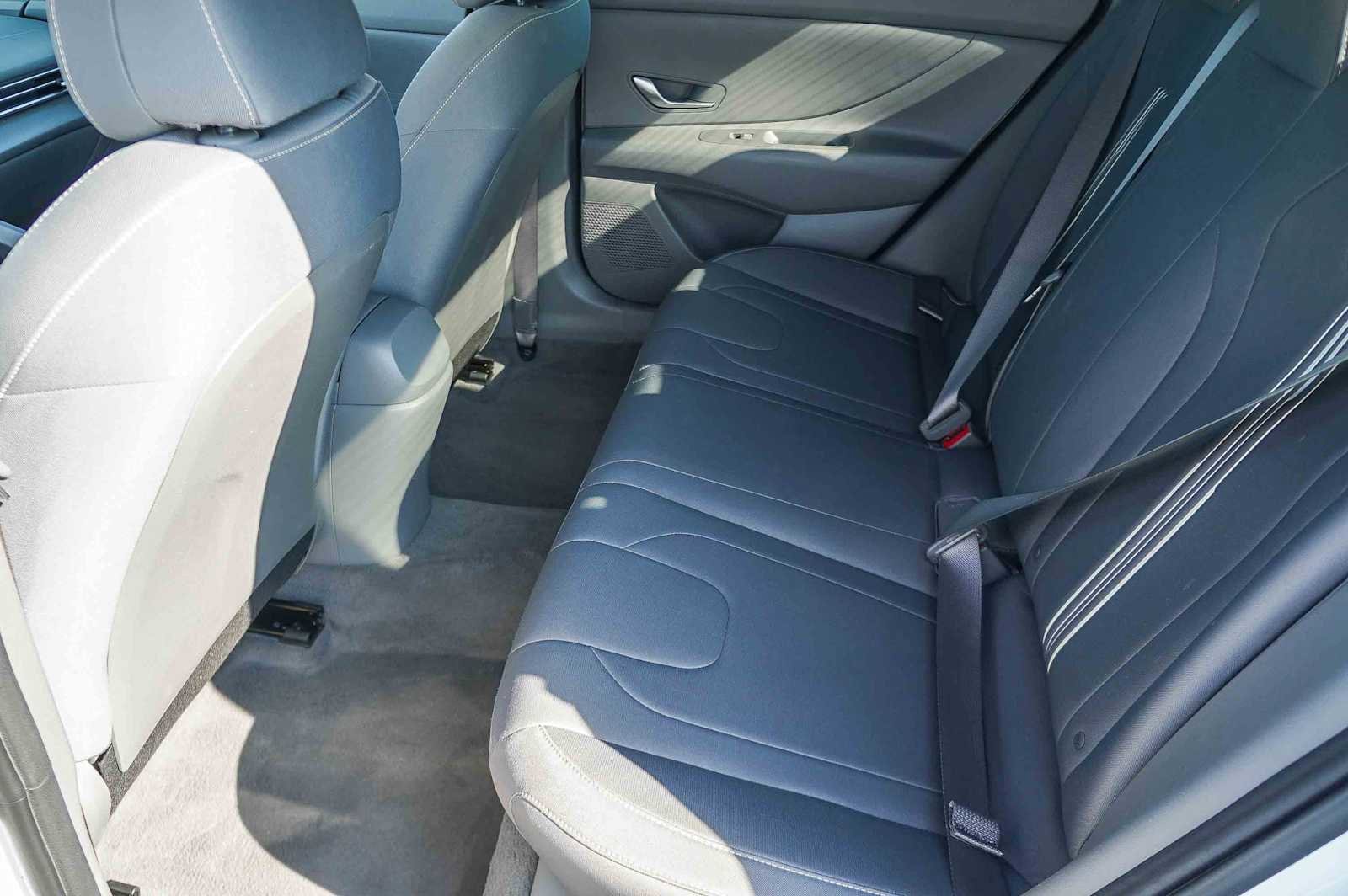 Thumbnail: 2023 Hyundai Elantra - 21