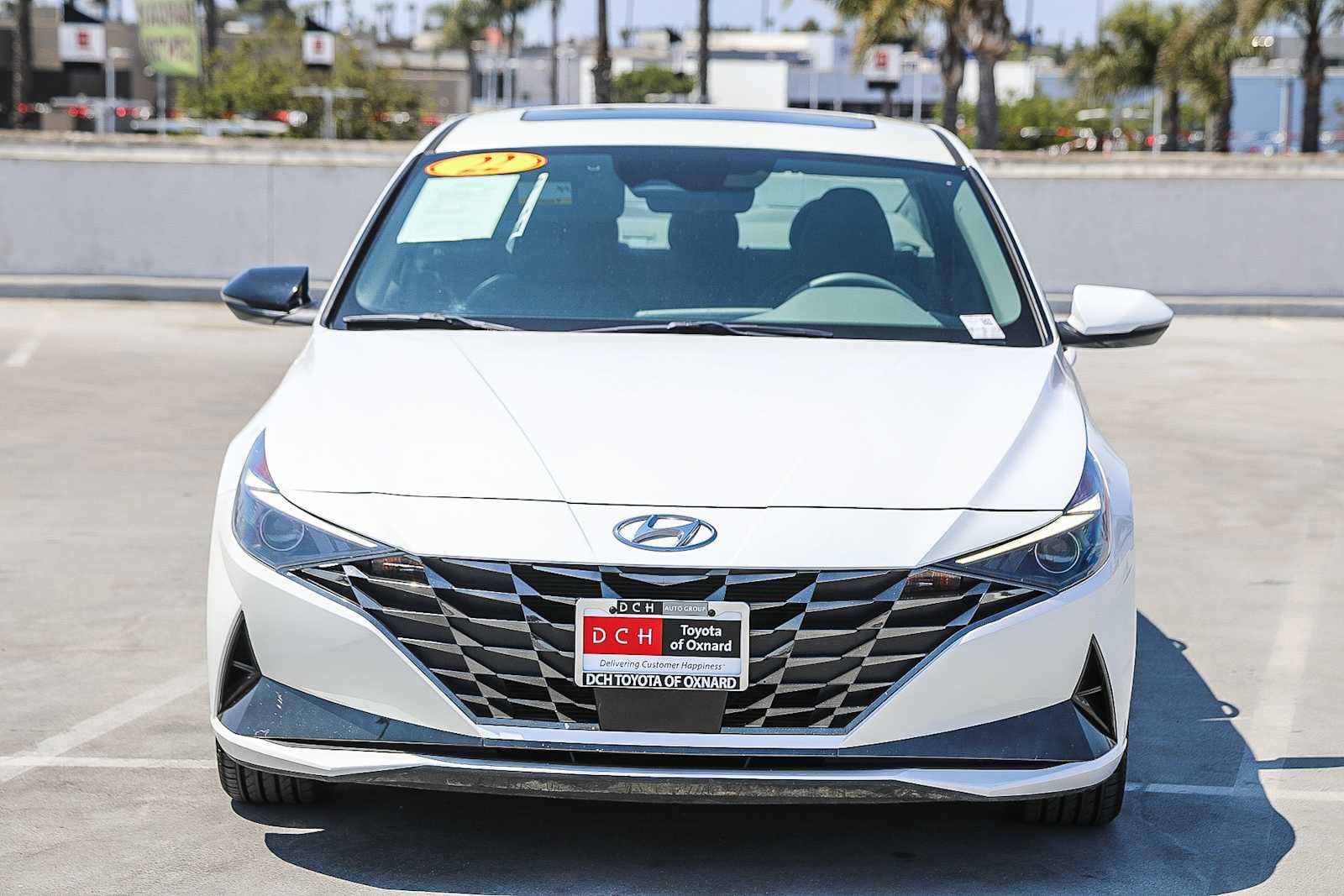 Thumbnail: 2022 Hyundai Elantra - 2