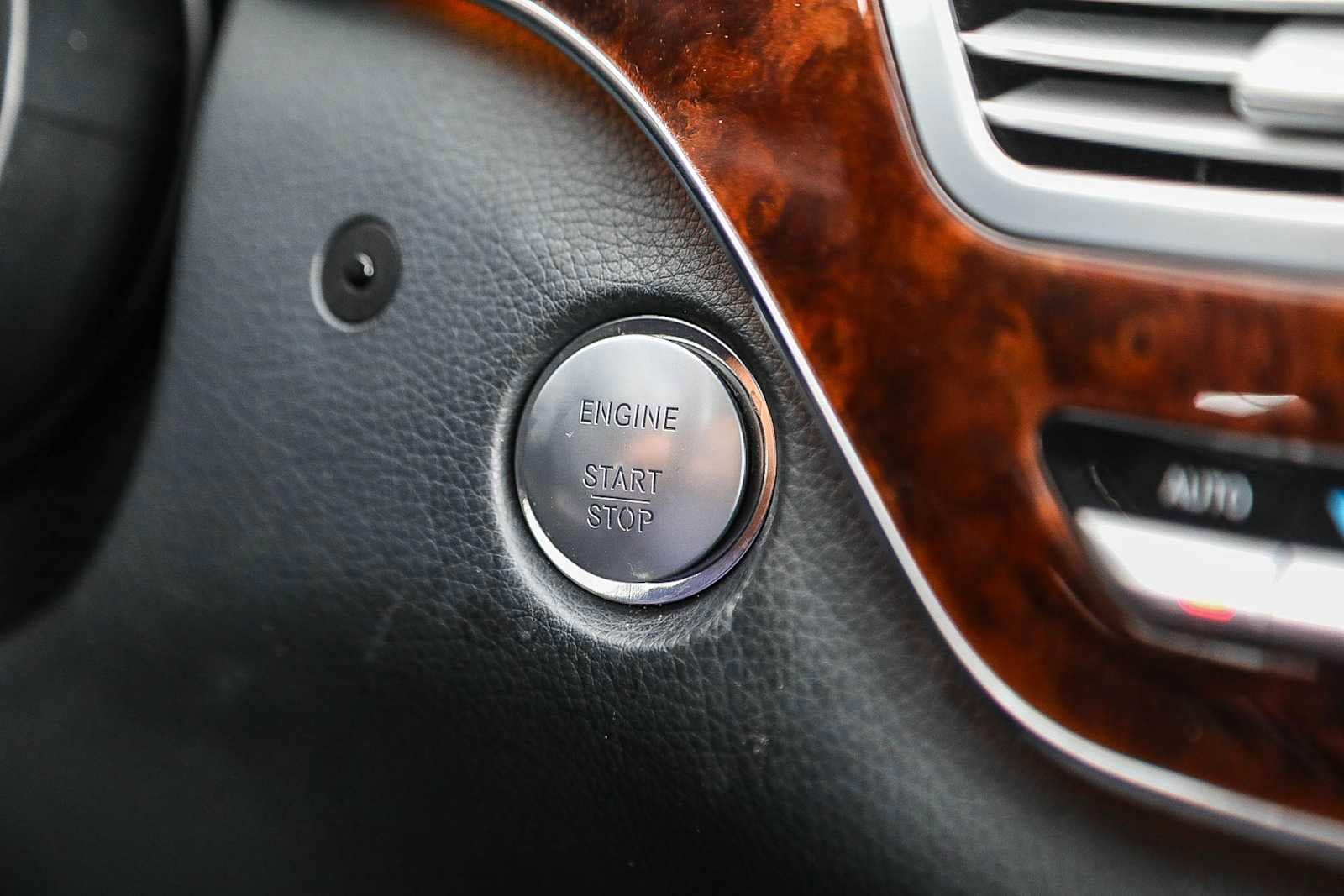 Thumbnail: 2008 Mercedes-Benz S-Class - 23