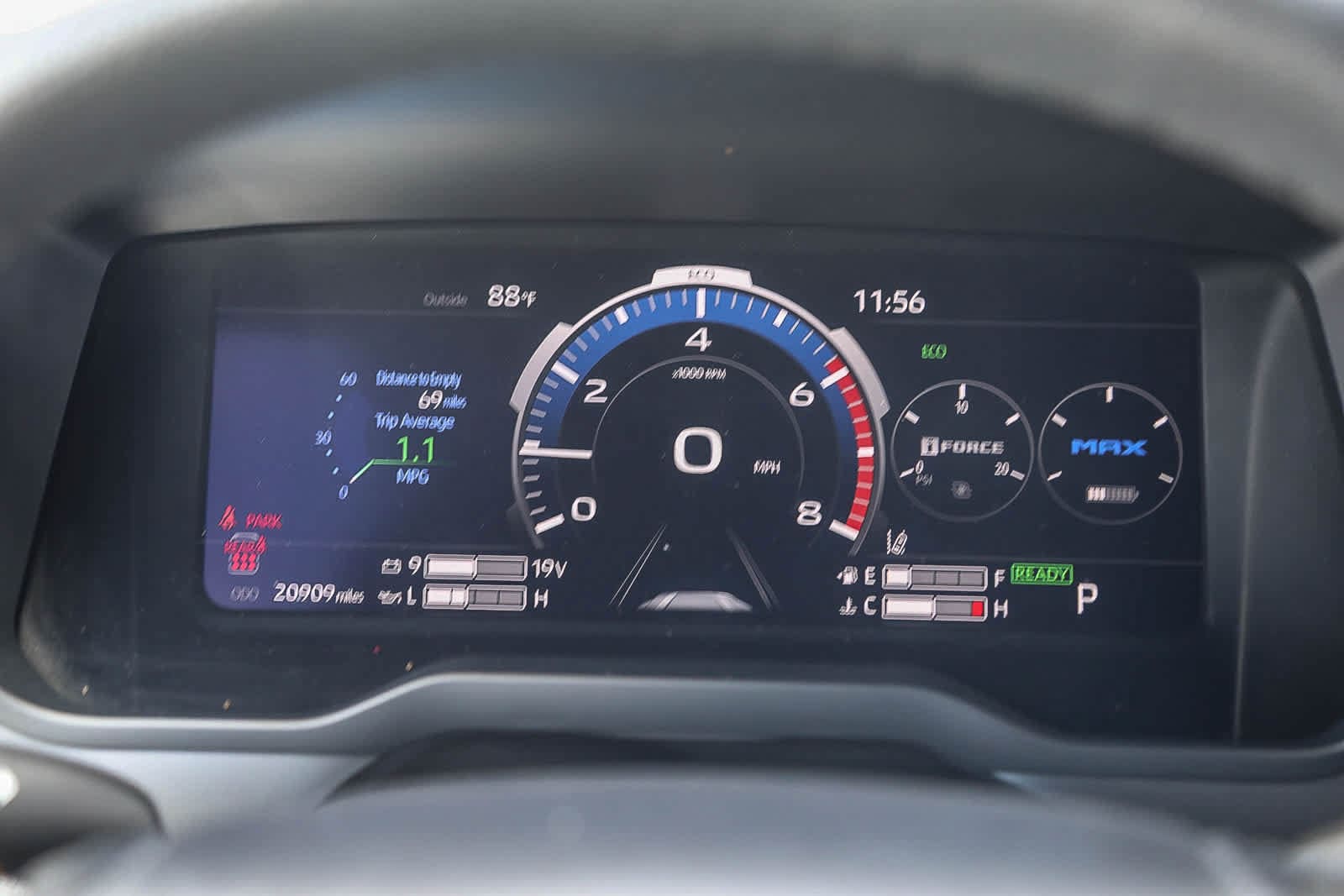 2025 Toyota Sequoia SR5 - Photo 22