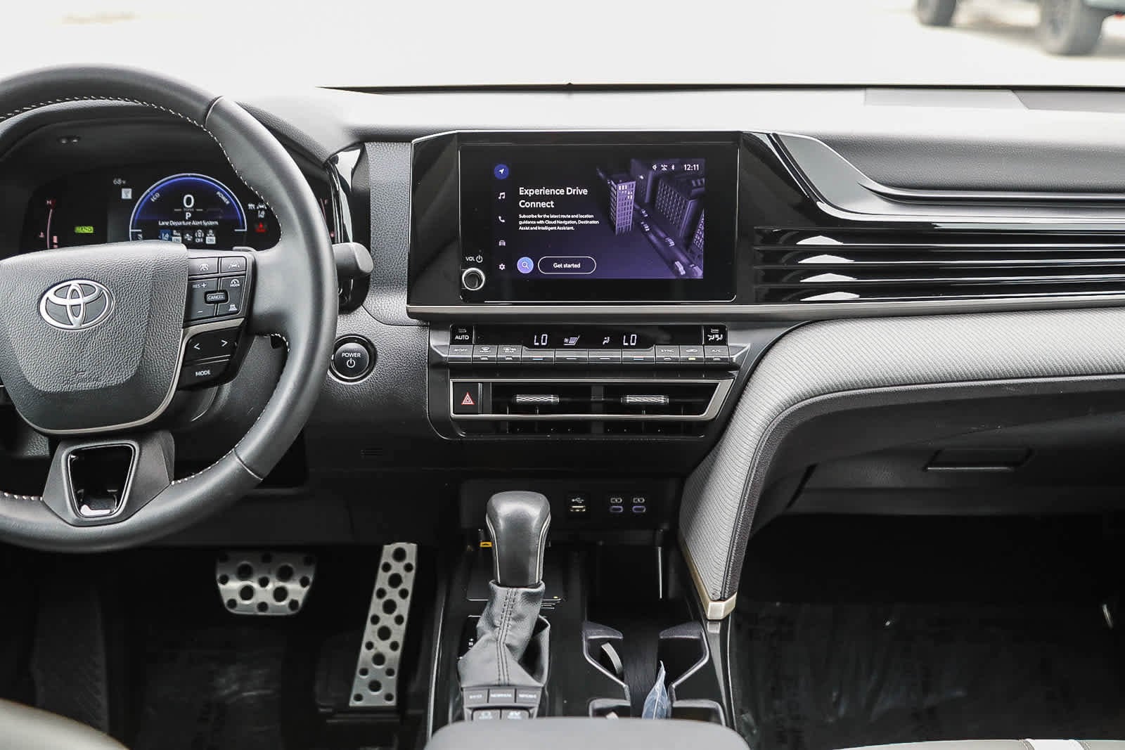 Thumbnail: 2025 Toyota Camry - 14