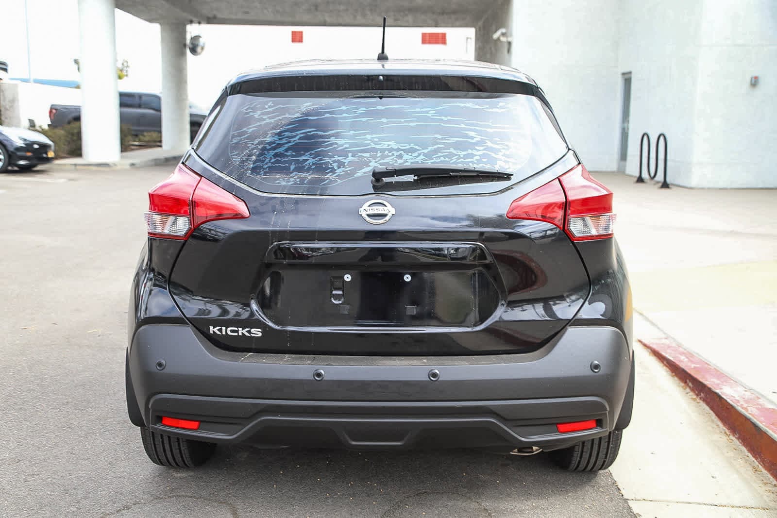 Thumbnail: 2020 Nissan Kicks - 5